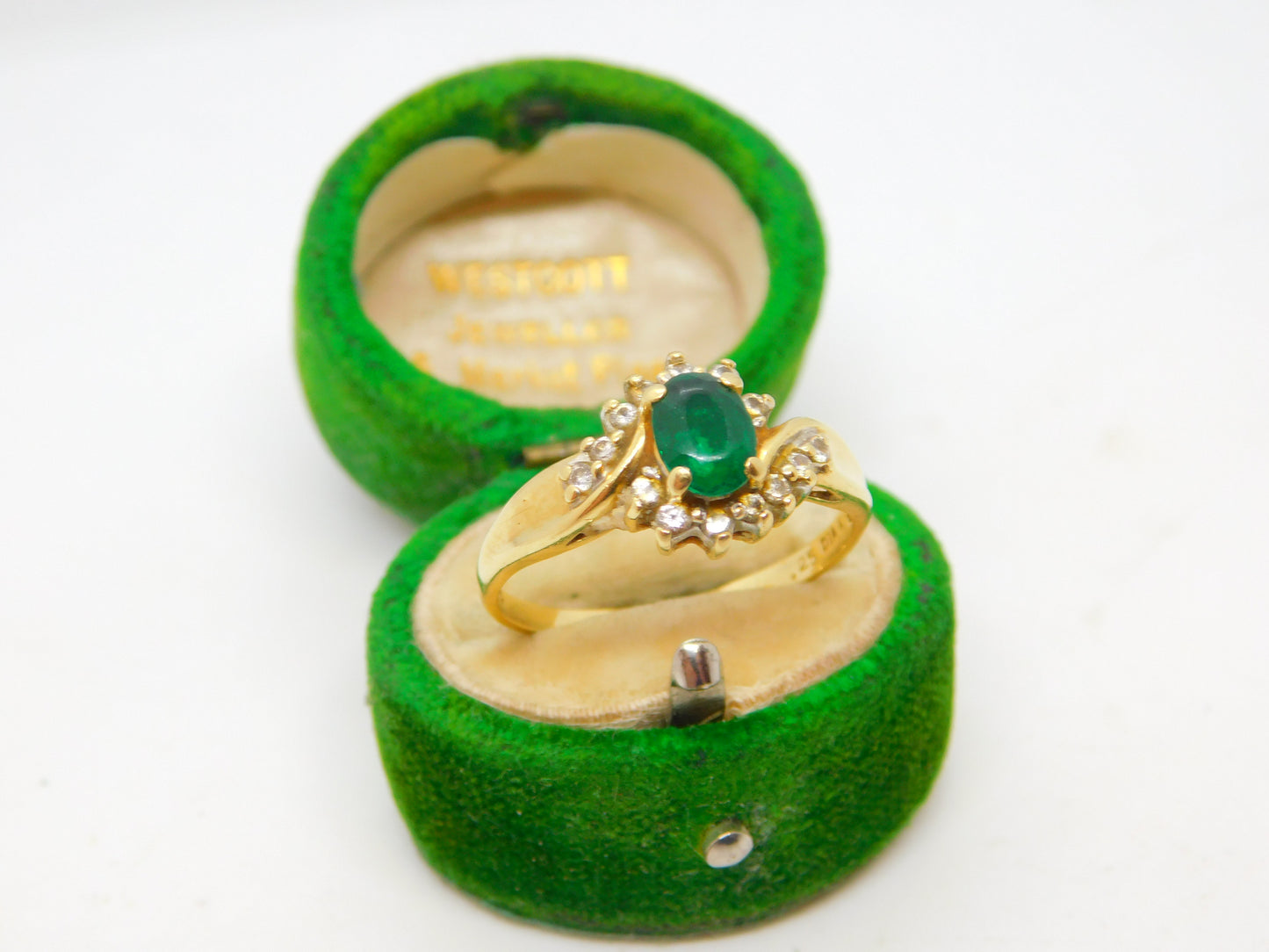 18ct Yellow Gold, Emerald & 0.25ct Diamond Crossover Ring Vintage c1980