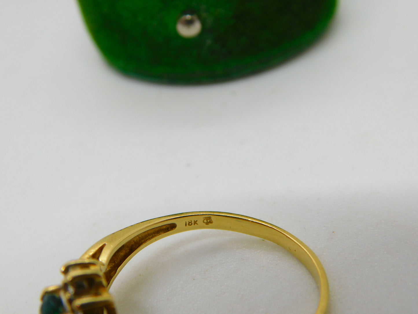 18ct Yellow Gold, Emerald & 0.25ct Diamond Crossover Ring Vintage c1980