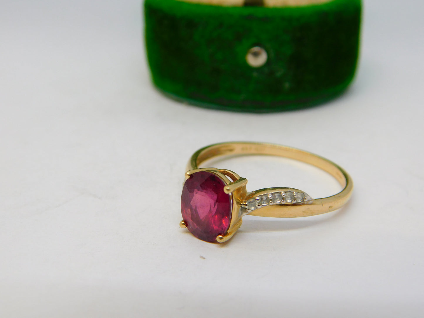 10ct Yellow Gold, Pink Topaz & Diamond Set Dress Ring Vintage 1992 London
