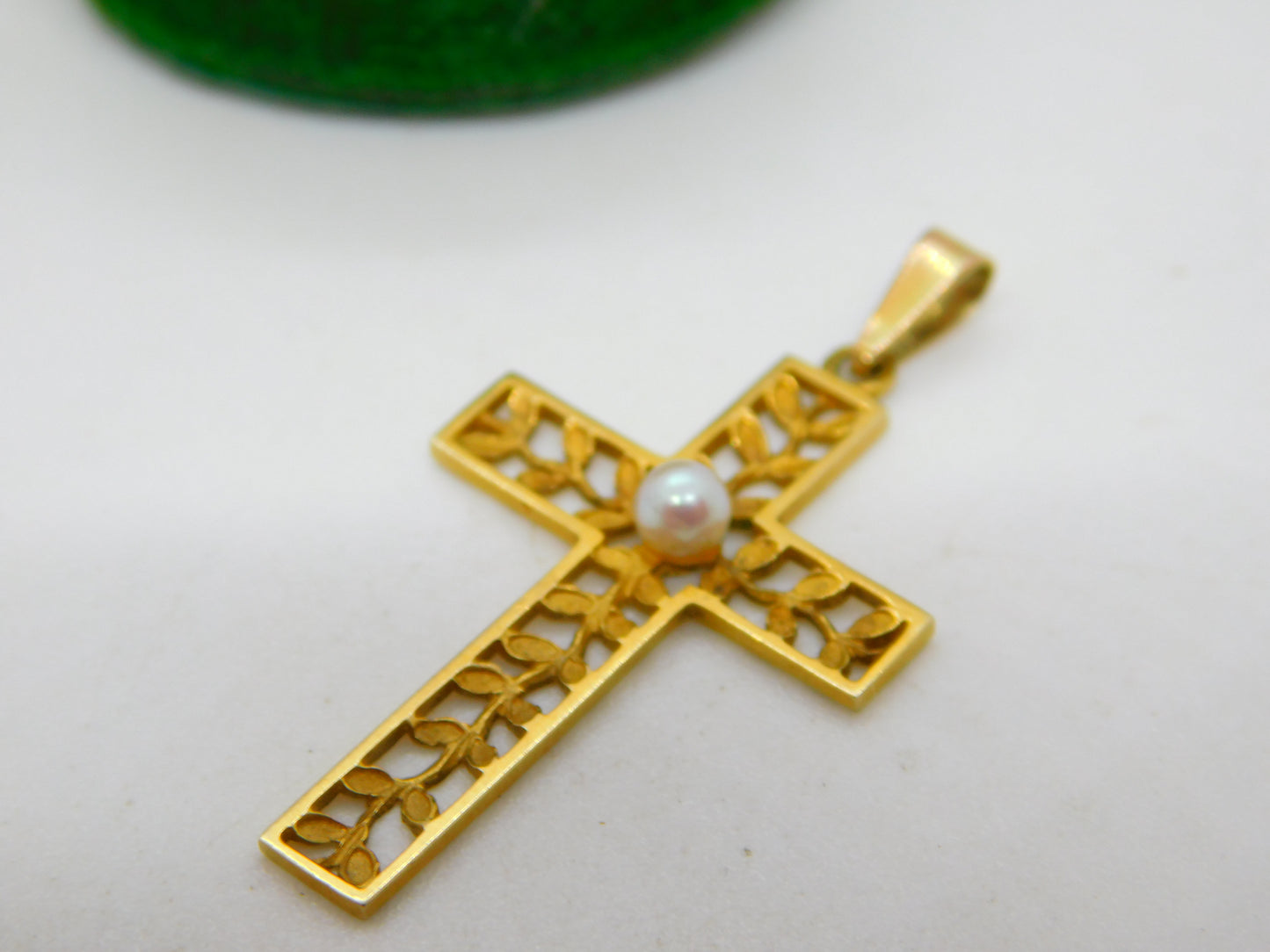 Edwardian 9ct Yellow Gold Pearl Set Floral Cross Pendant Antique c1910