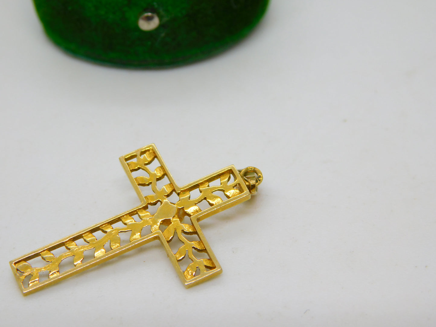 Edwardian 9ct Yellow Gold Pearl Set Floral Cross Pendant Antique c1910
