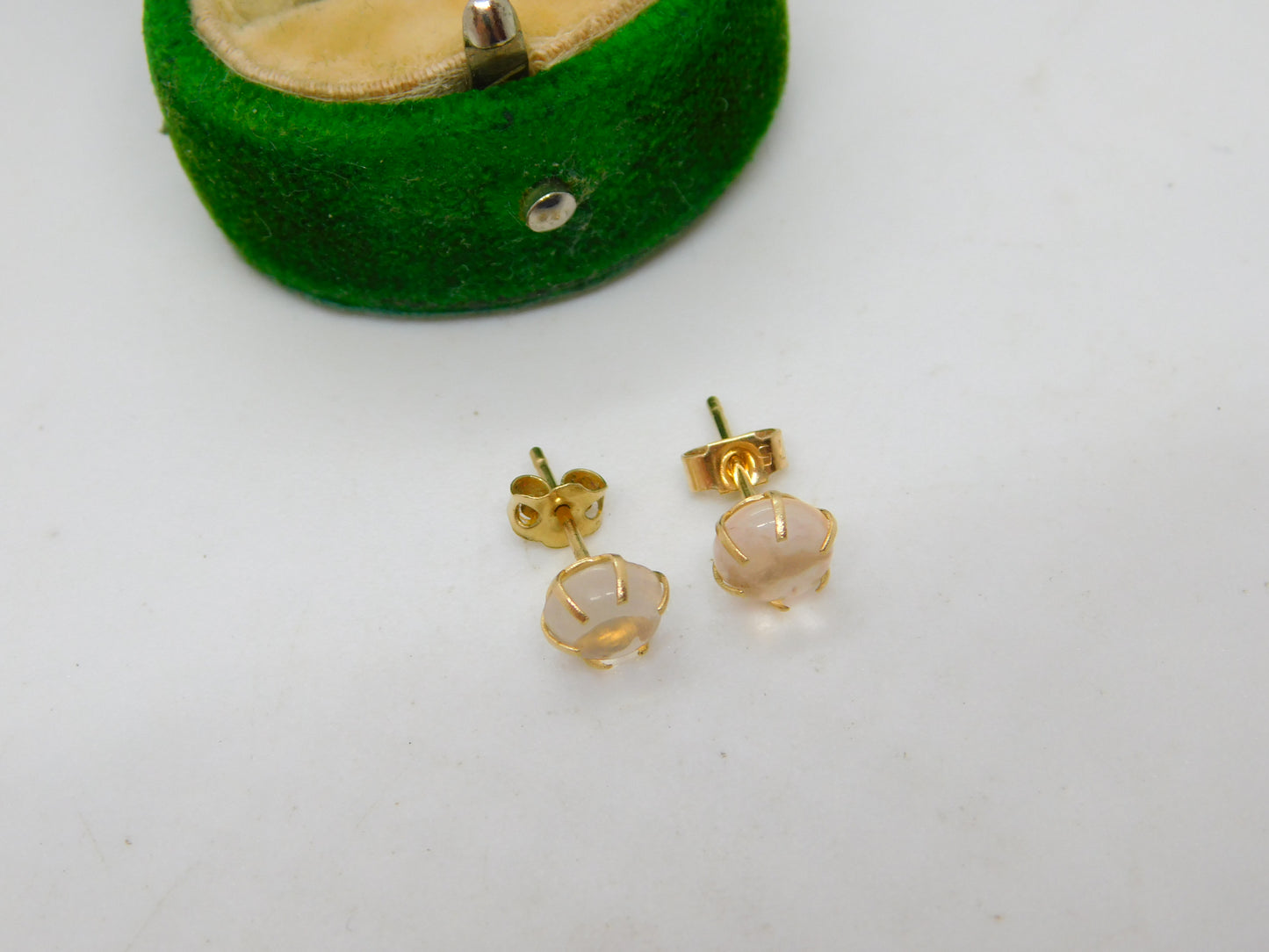 Edwardian 9ct Yellow Gold Cabochon Moonstone Stud Earrings Antique c1910