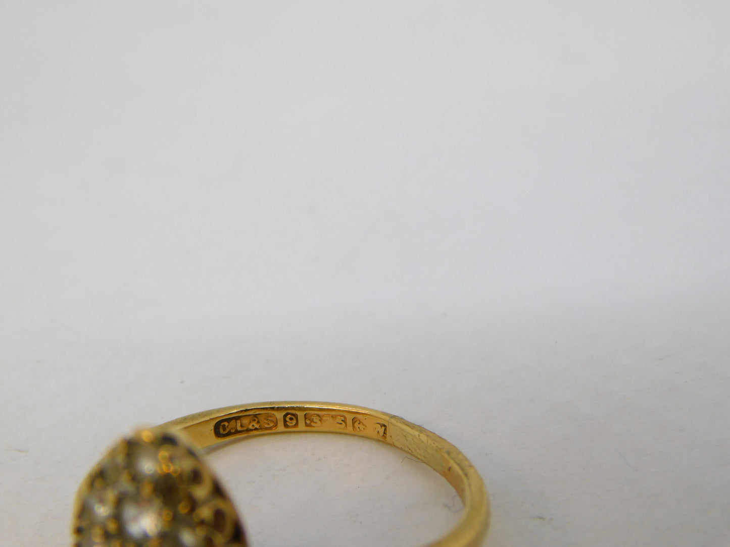 9ct Yellow Gold & Spinel Set Navette Ring Vintage 1962 Birmingham