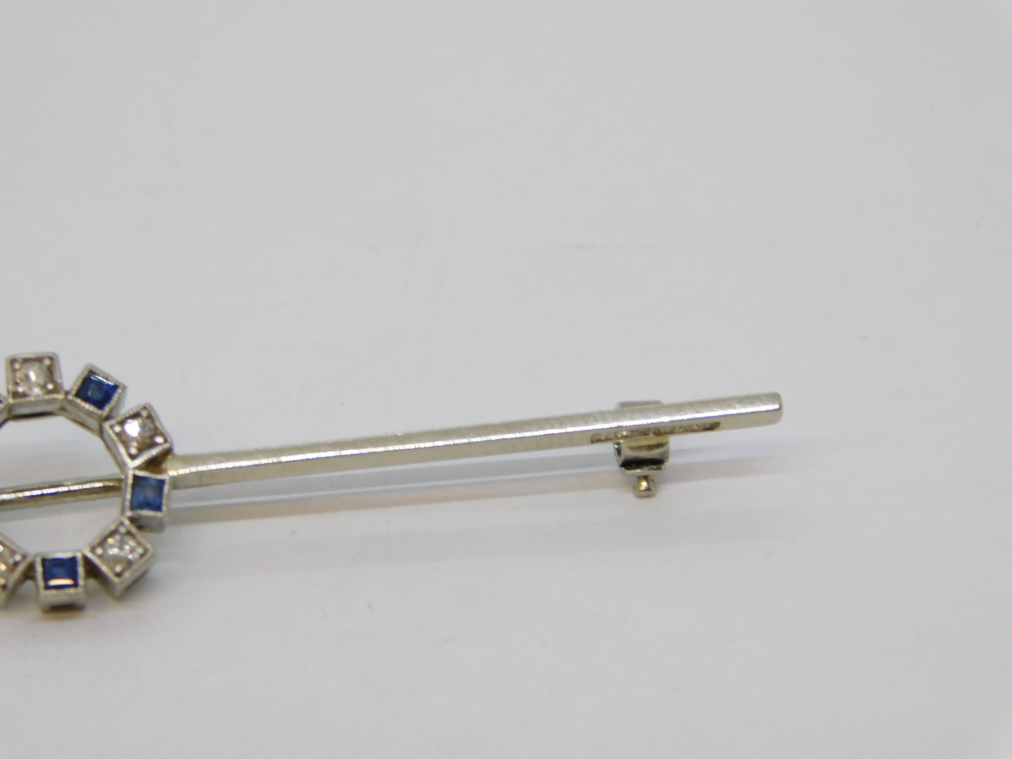 18ct White Gold, Sapphire & Diamond Sweetheart Brooch Antique c1890