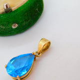 18ct Yellow Gold & Blue Topaz Pear Drop Pendant Vintage c1980