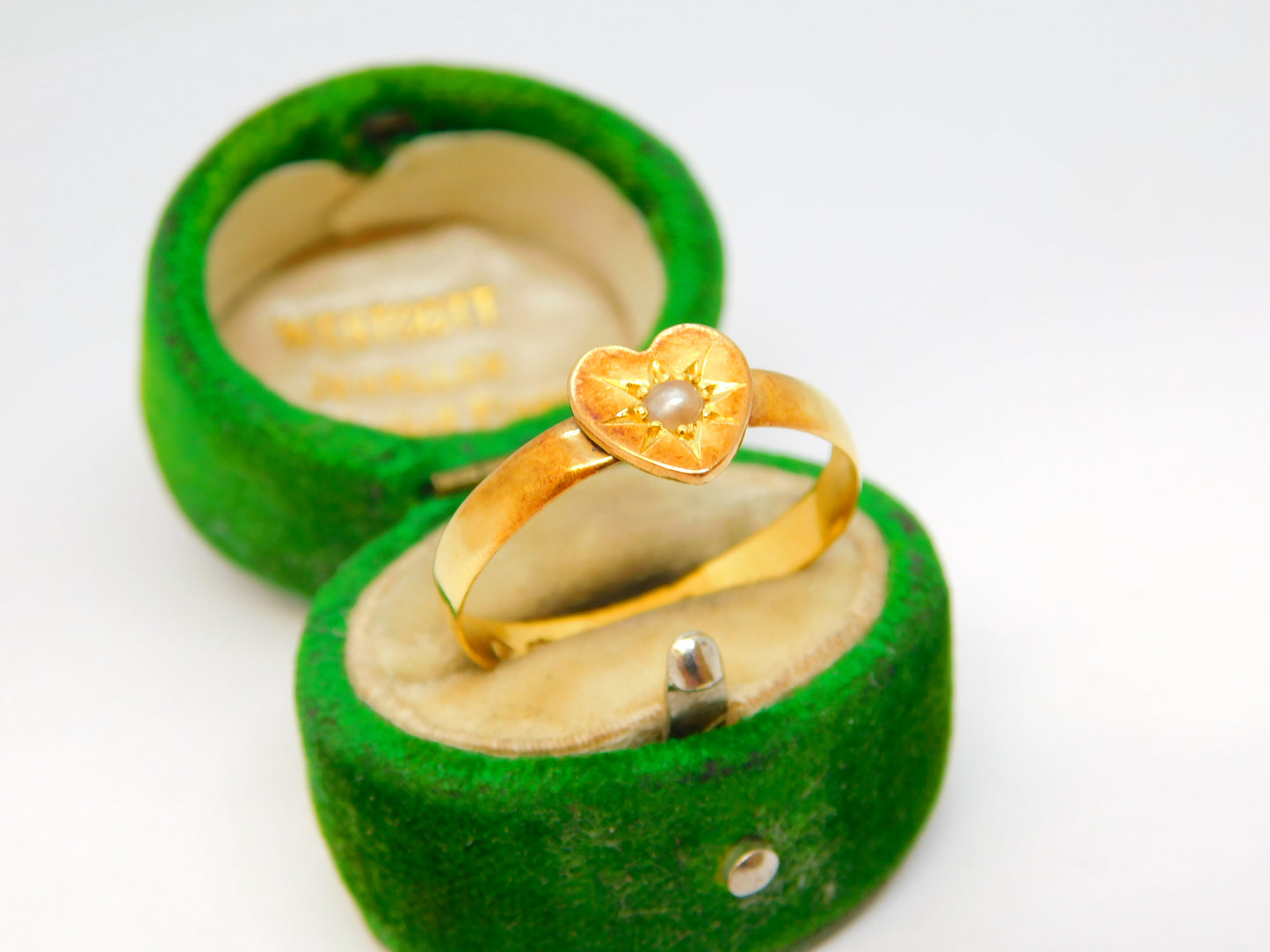 Victorian 22ct Yellow Gold Seed Pearl Set Sweetheart Ring Antique 1887 London
