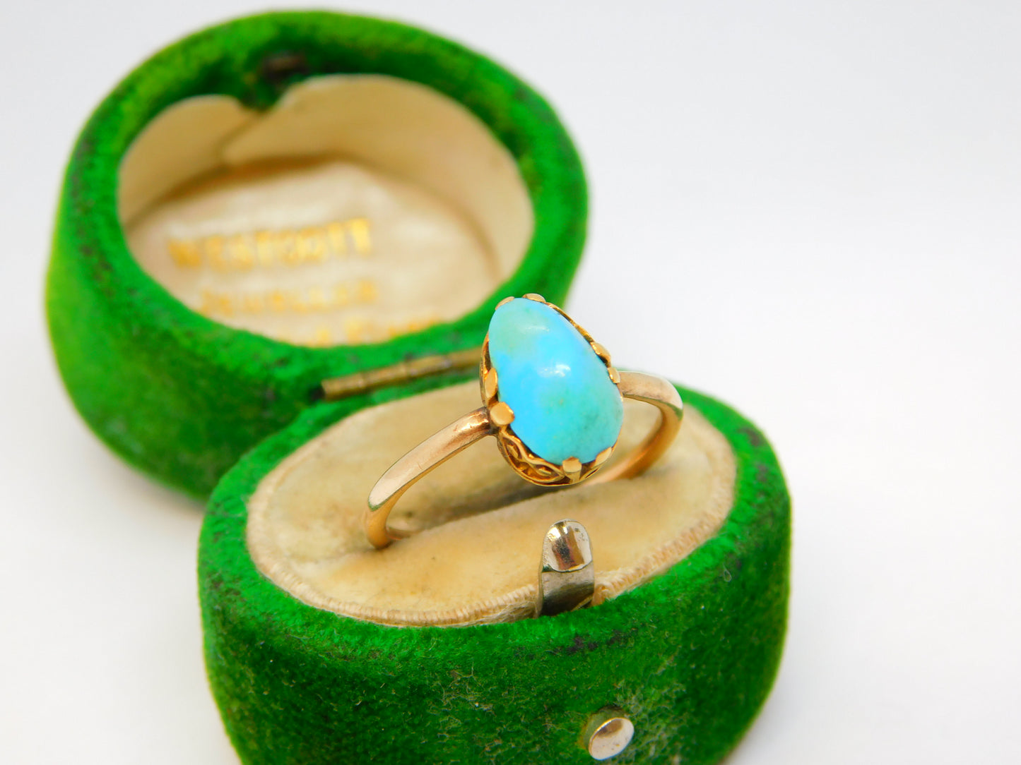 Victorian 9ct Rose Gold Cabochon Cut Raw Turquoise Dress Ring Antique c1880