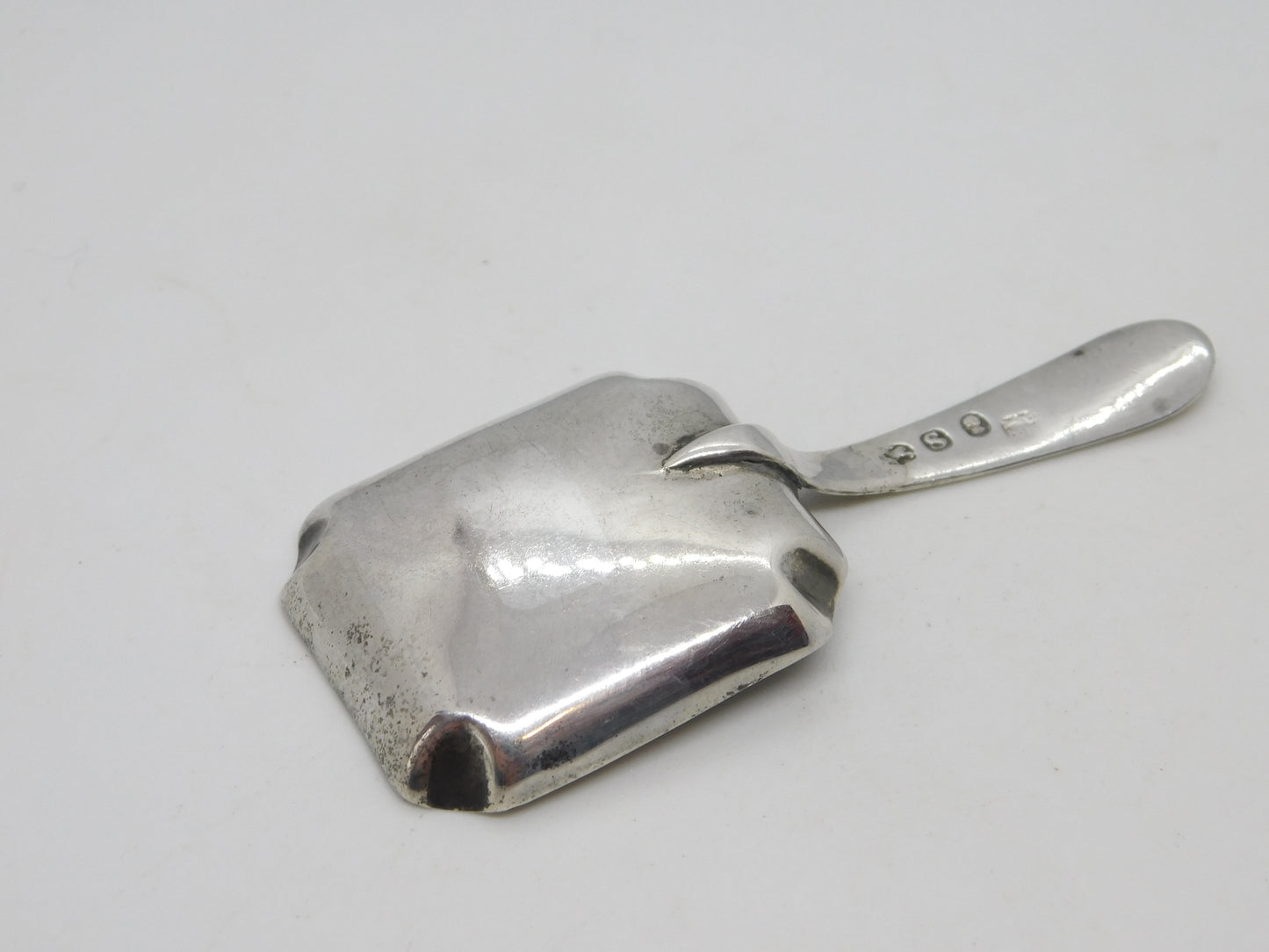 George III Sterling Silver Peacock Crest Tea Caddy Spoon Antique 1793 London