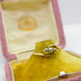 Victorian 18ct Yellow Gold & Three-Stone Diamond Crossover Ring c1900 Antique