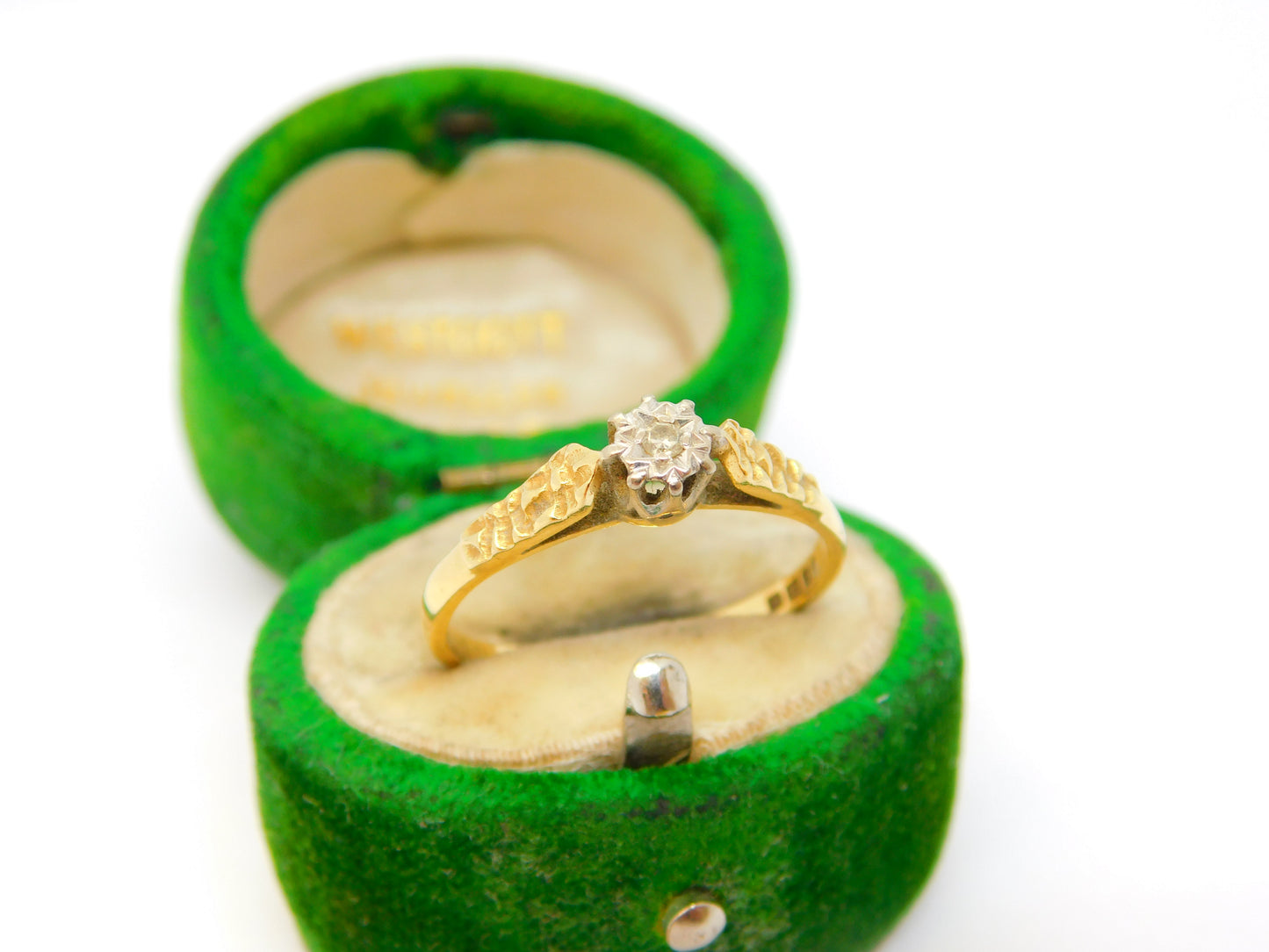 Edwardian 18ct Yellow Gold & Diamond Solitaire Ring Antique c1910