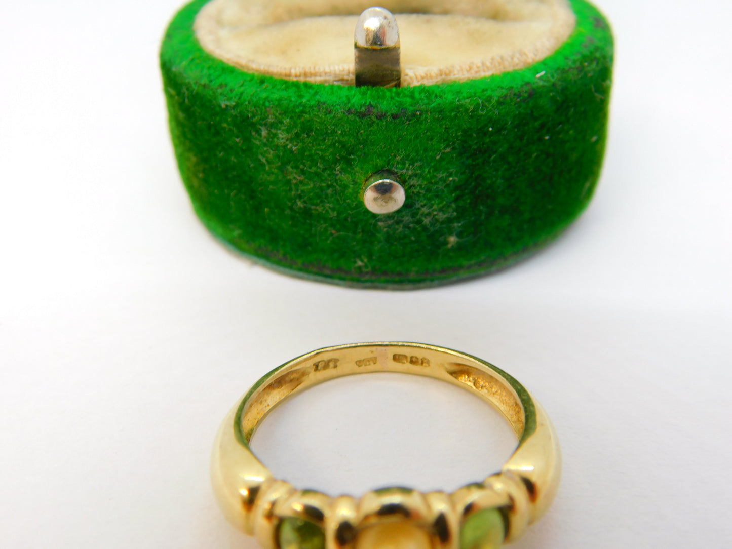 9ct Yellow Gold, Cabochon Cut Peridot & Citrine Band Ring Vintage 1997 London