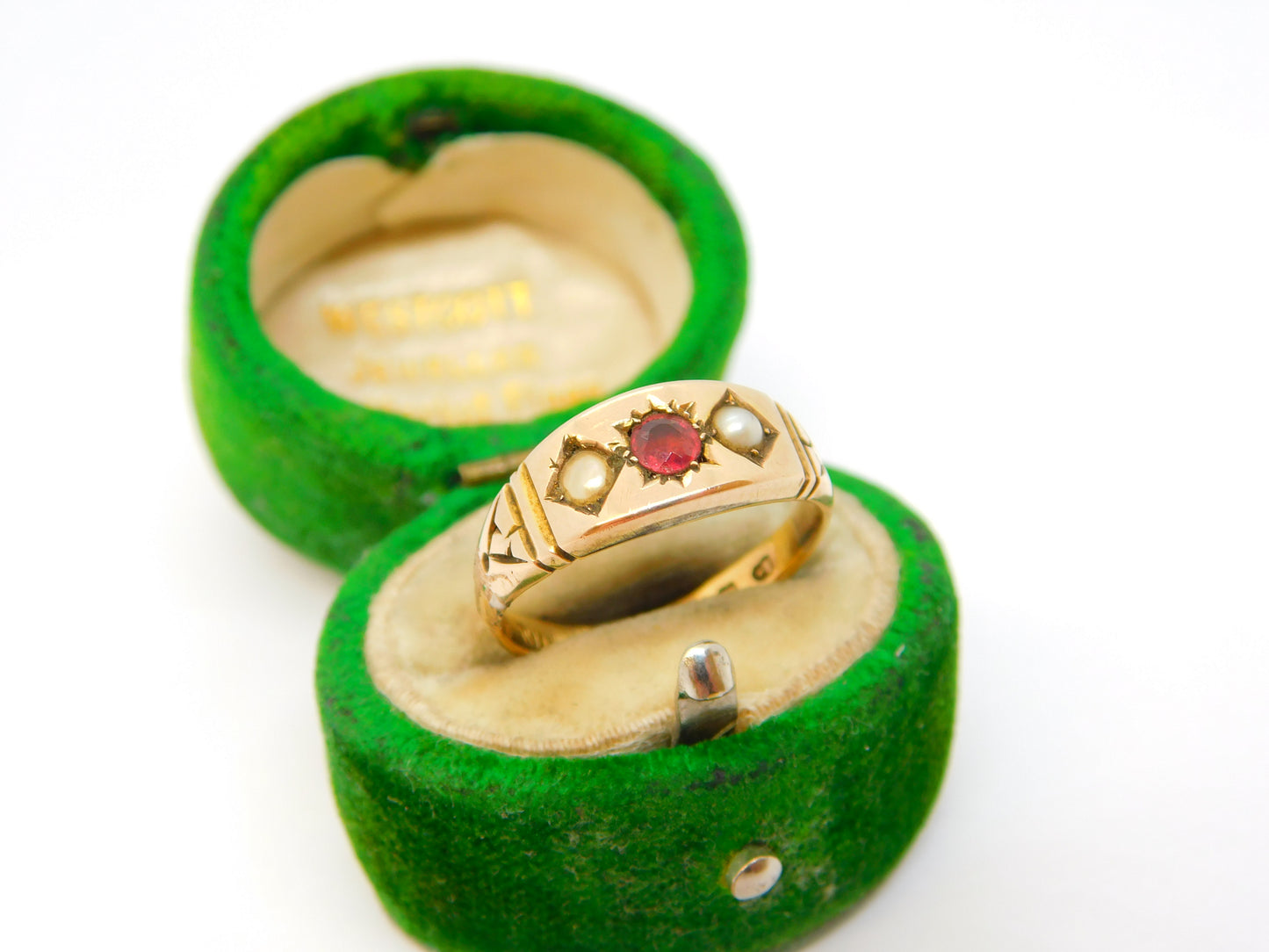 Victorian 22ct Yellow Gold, Garnet & Seed Pearl Boat Ring Antique 1857 Birmingham