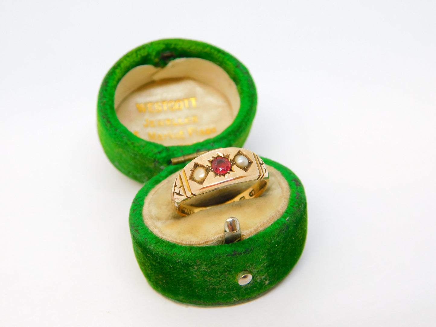 Victorian 22ct Yellow Gold, Garnet & Seed Pearl Boat Ring Antique 1857 Birmingham