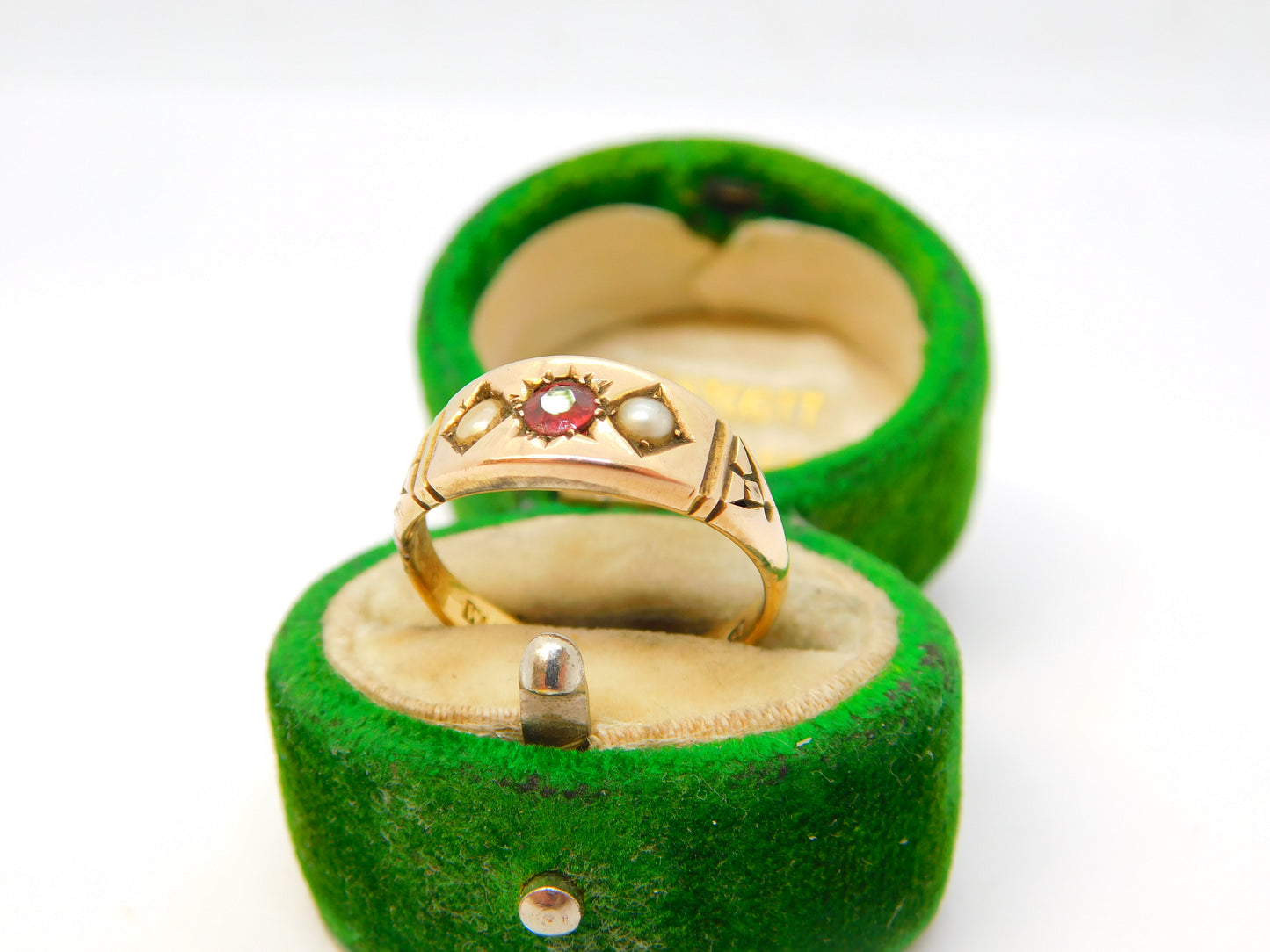 Victorian 22ct Yellow Gold, Garnet & Seed Pearl Boat Ring Antique 1857 Birmingham