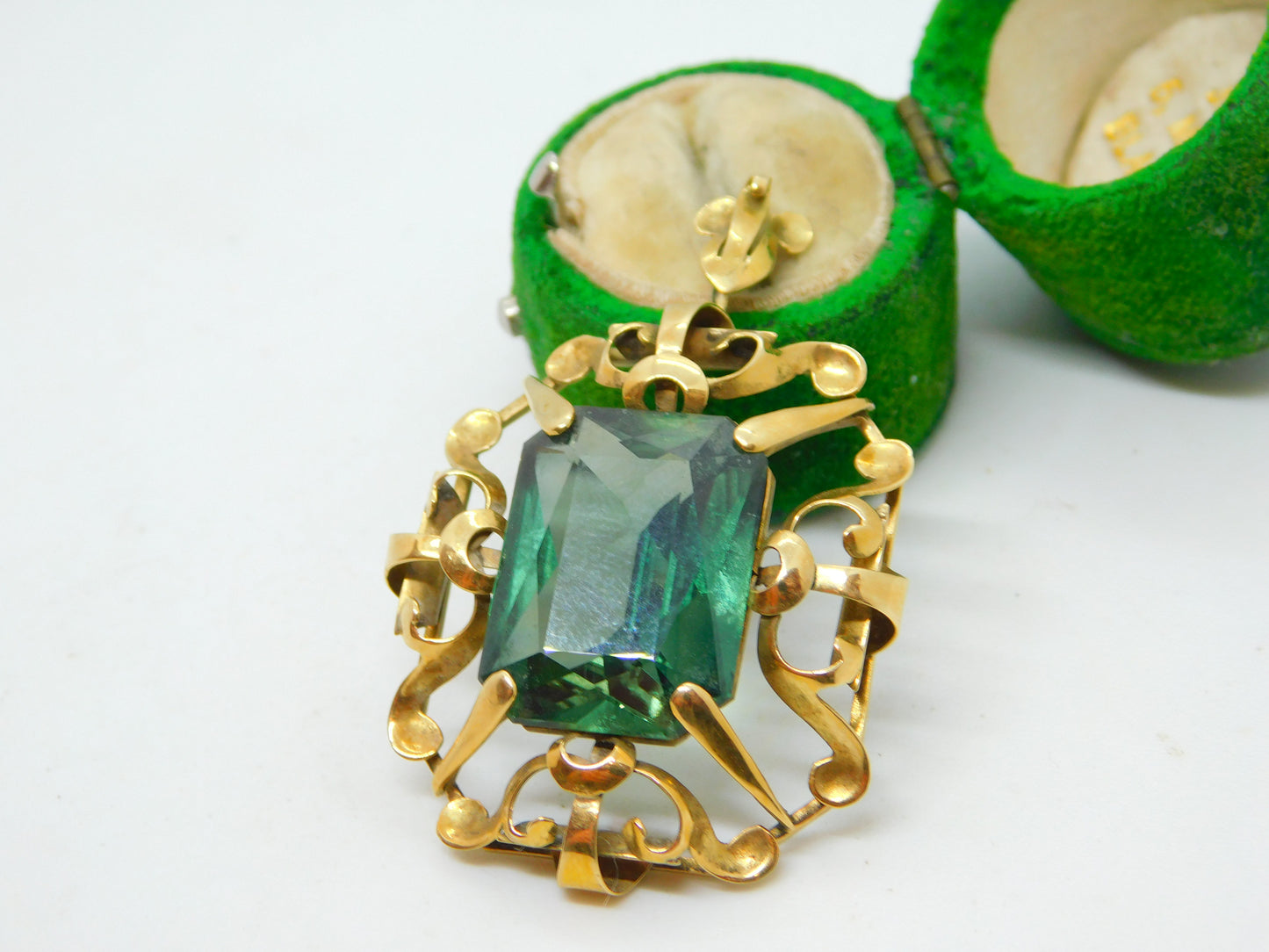 14ct Yellow Gold Emerald Cut Green Paste Large Drop Pendant Antique c1920 Deco