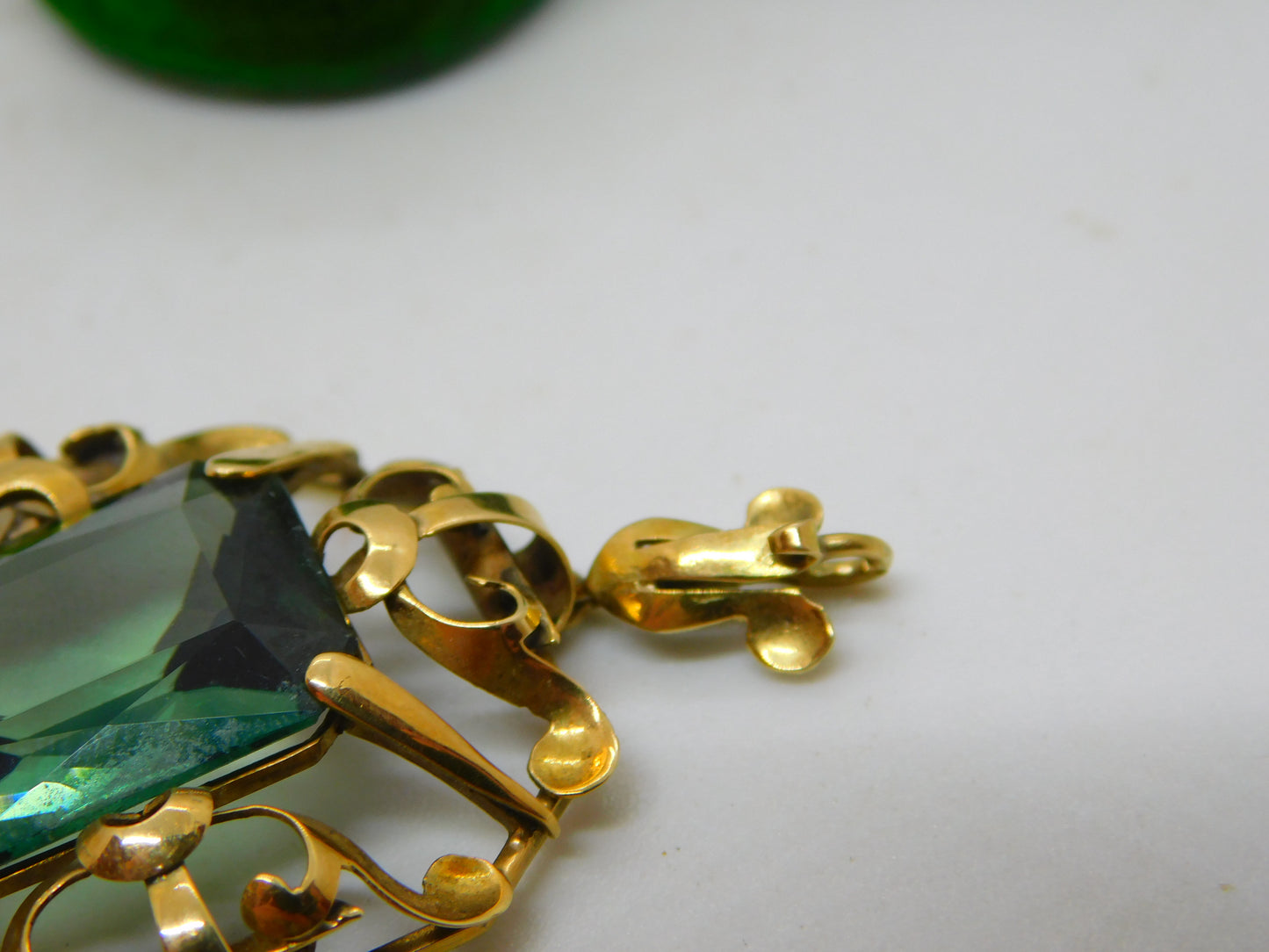 14ct Yellow Gold Emerald Cut Green Paste Large Drop Pendant Antique c1920 Deco