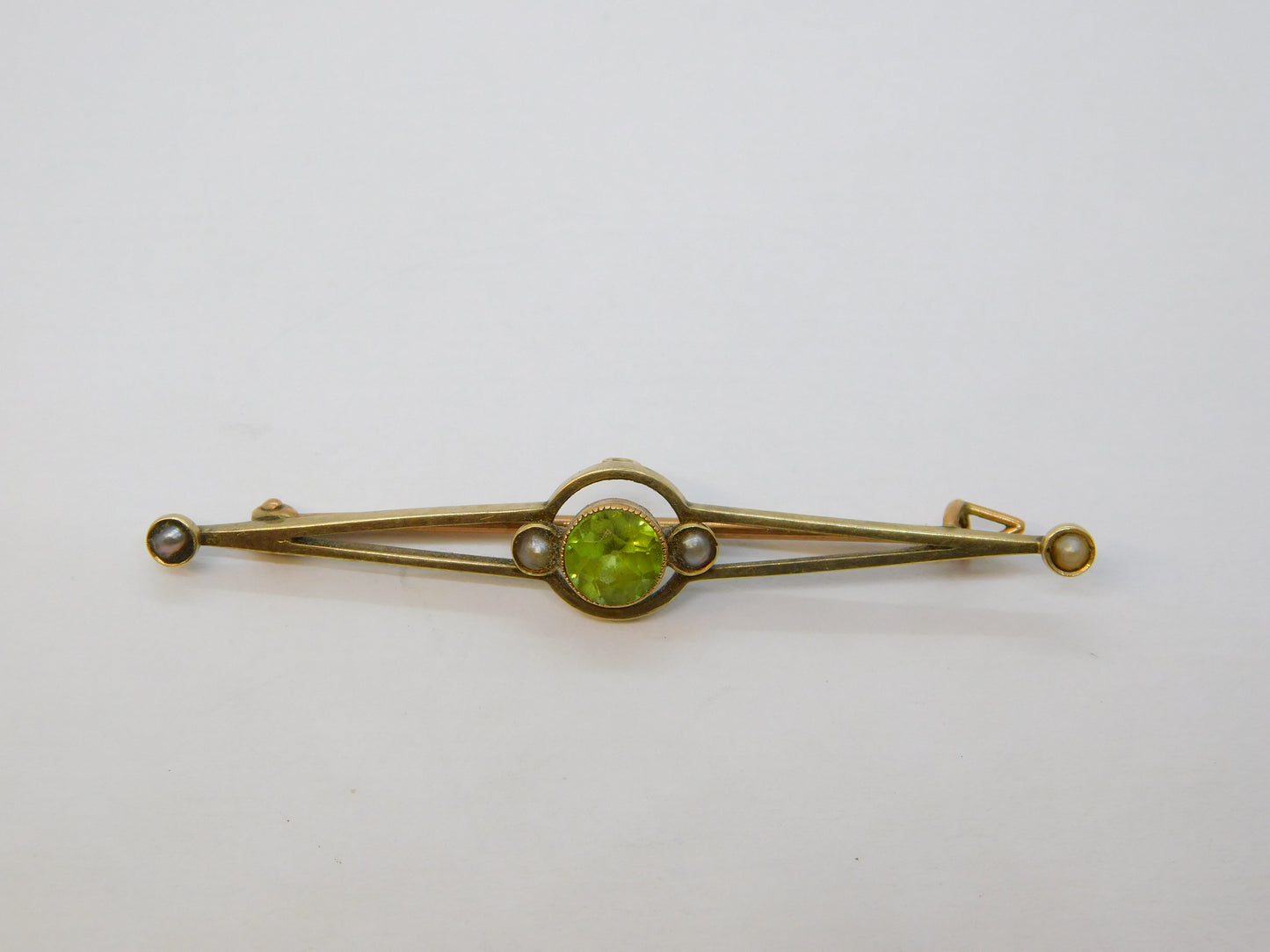 Edwardian 9ct Yellow Gold, Peridot & Seed Pearl Suffragette Brooch Antique c1910