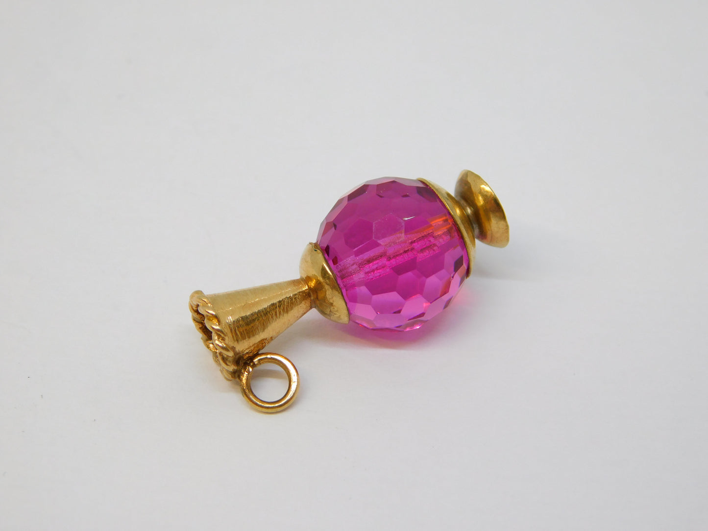 9ct Yellow Gold & Cut Pink Glass Wine Jug Charm Pendant Vintage 1973 London
