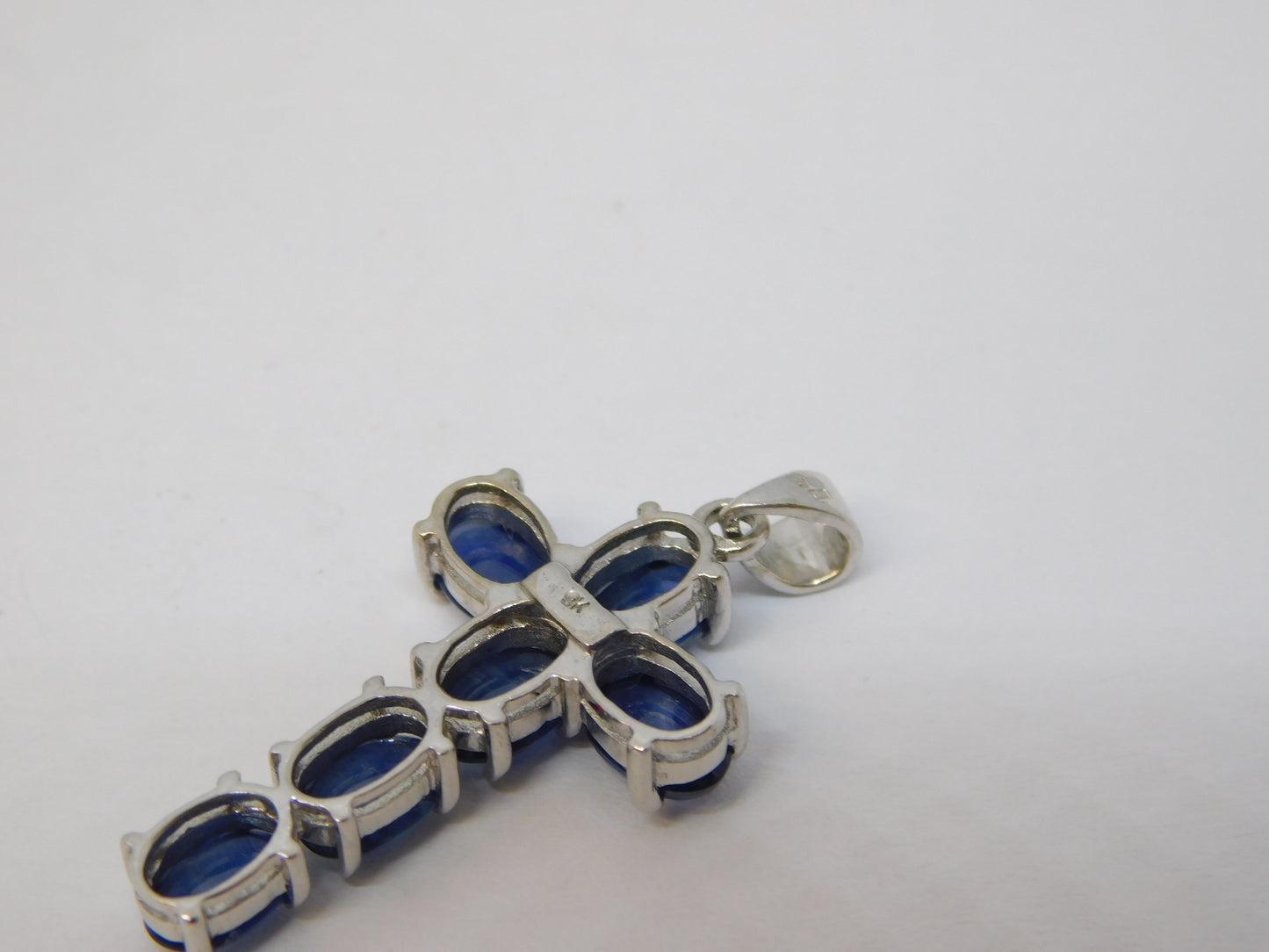 9ct White Gold Cabochon Cut Sapphire Cross Pendant Vintage c1990 Birmingham