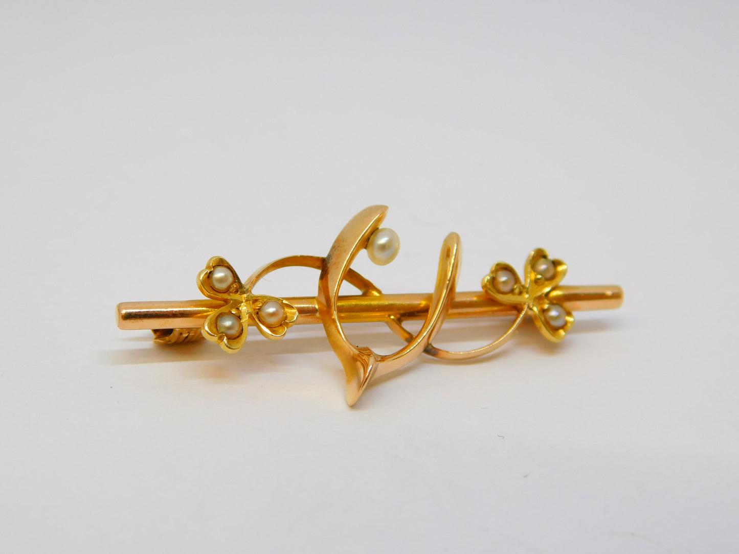 Edwardian 15ct Gold & Seed Pearl Wishbone Sweetheart Brooch Antique c1910