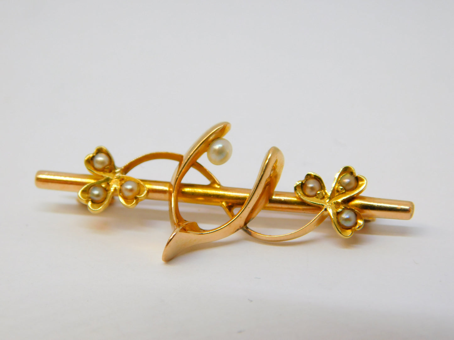 Edwardian 15ct Gold & Seed Pearl Wishbone Sweetheart Brooch Antique c1910