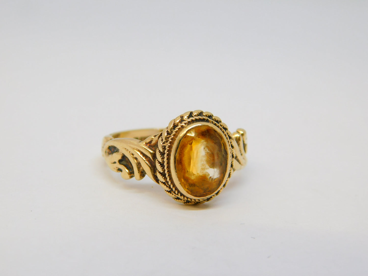 9ct Yellow Gold Floral Pattern Citrine Set Dress Ring Vintage 1972 Birmingham
