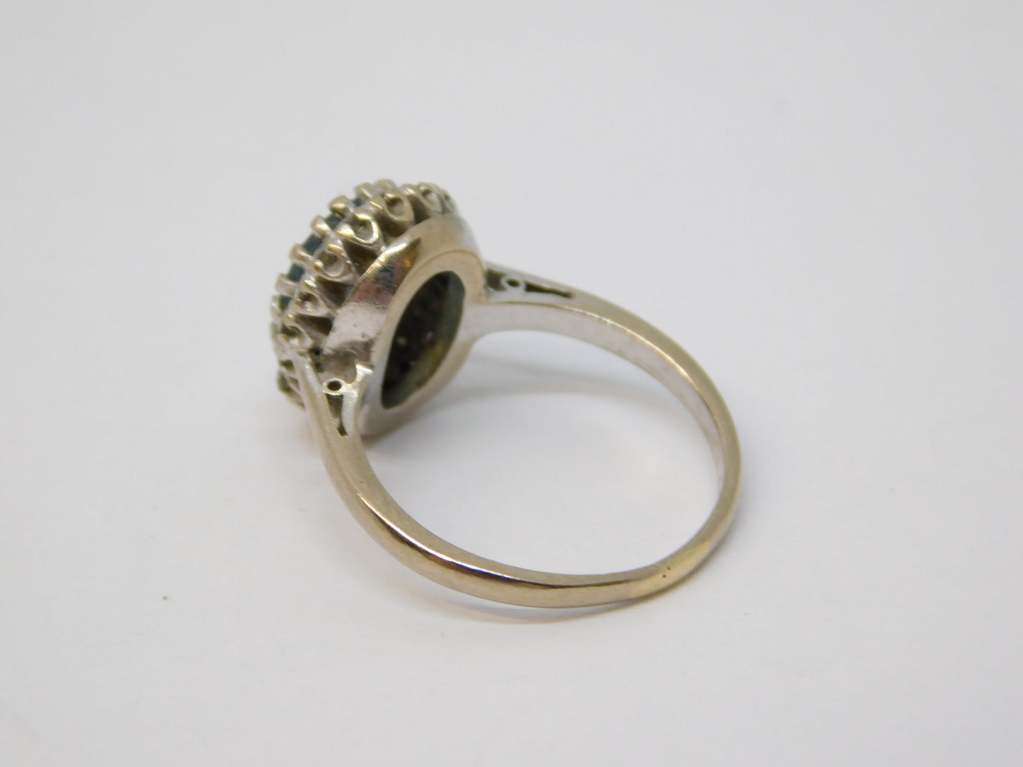 18ct White Gold, Blue Aquamarine & Diamond Cluster Ring Vintage 1962 London