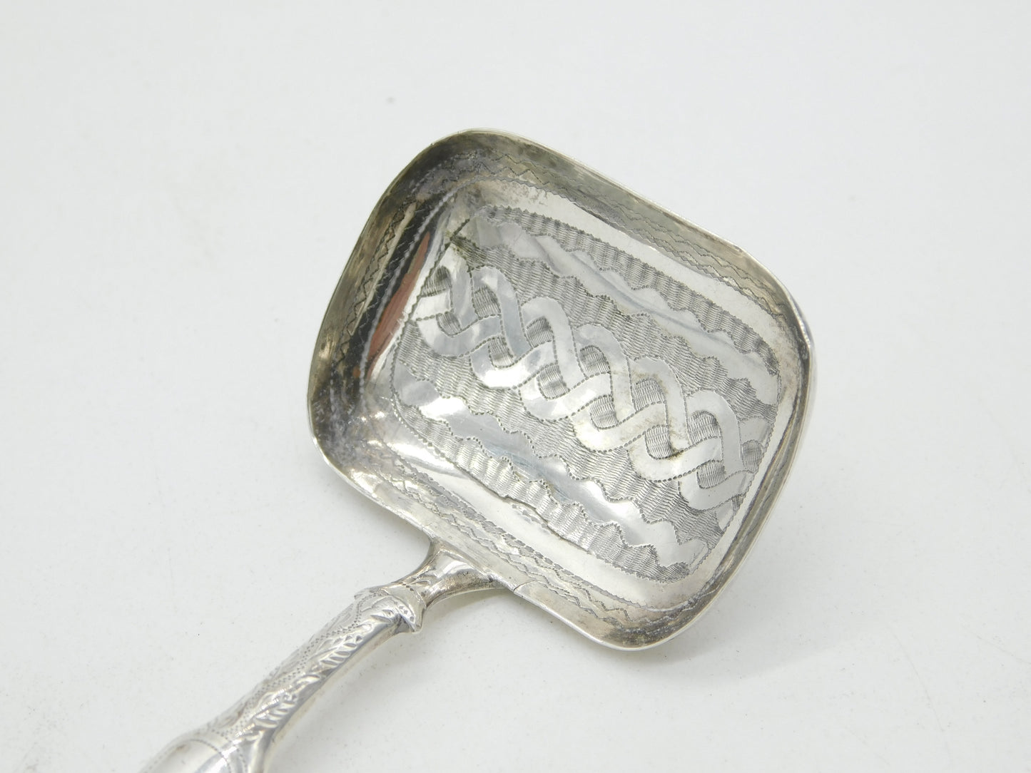 George III Sterling Silver Floral Tea Caddy Spoon Antique 1817 Birmingham