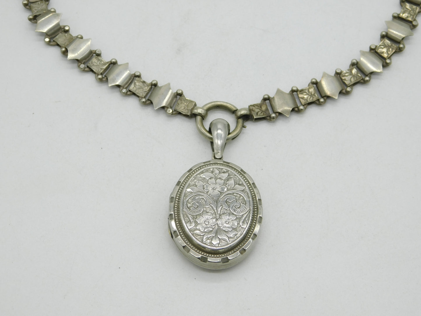 Victorian Silver Plated Floral Sweetheart Locket & Collar Necklace Antique c1860
