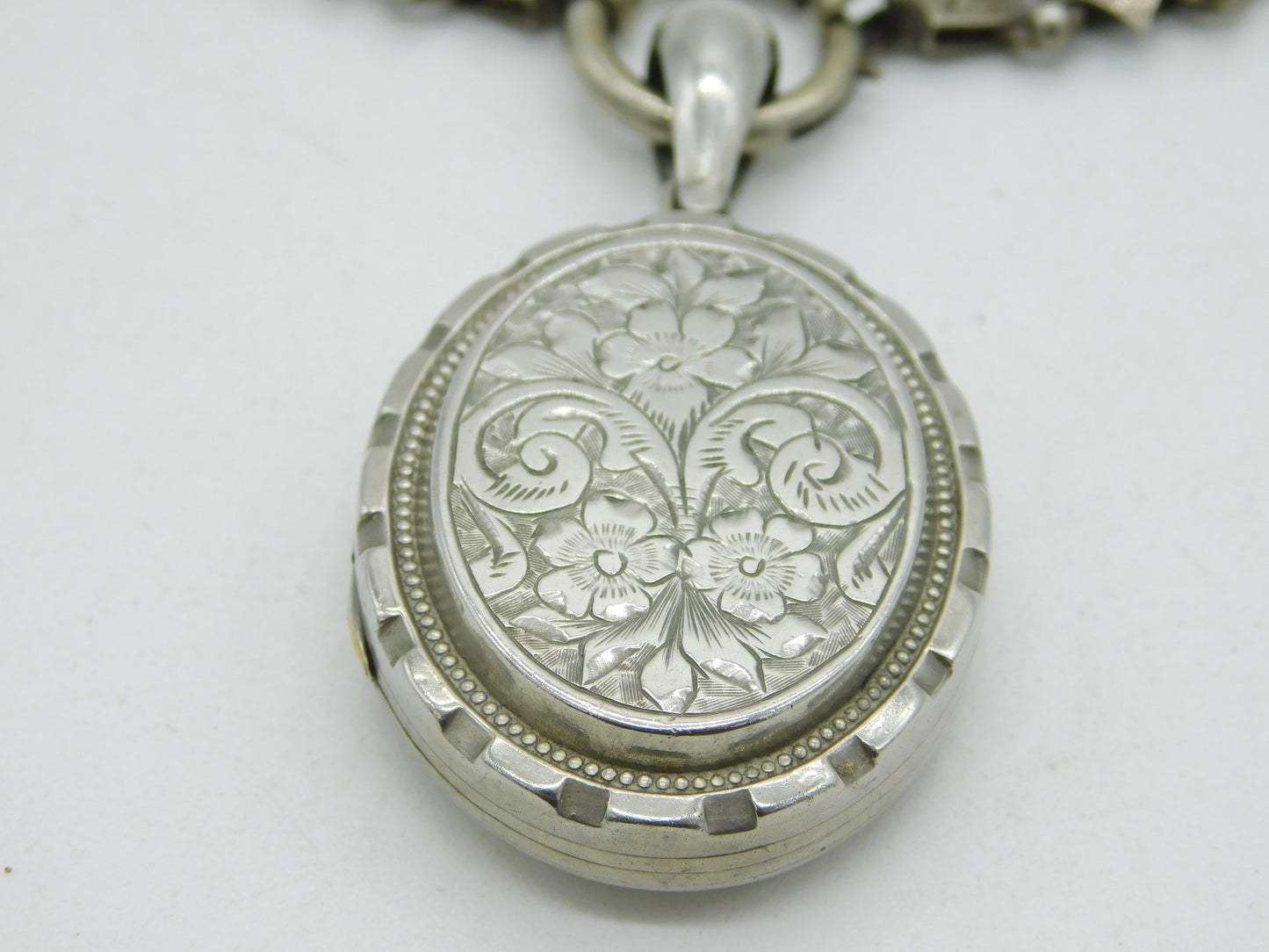 Victorian Silver Plated Floral Sweetheart Locket & Collar Necklace Antique c1860