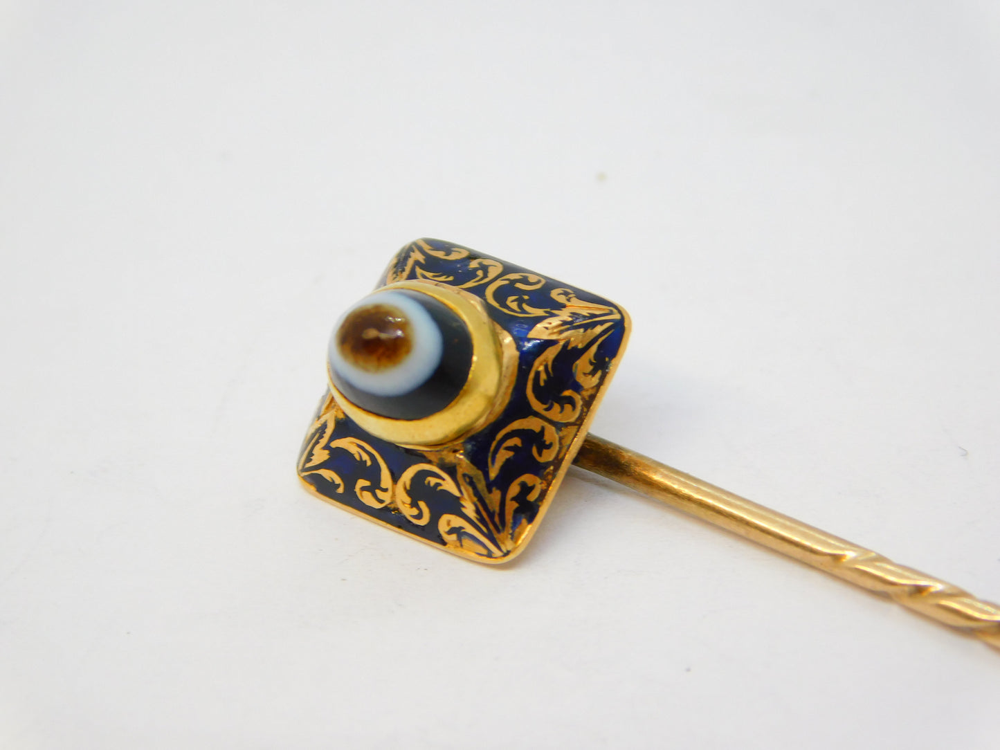 Victorian 18ct Gold, Blue Enamel, Bulls Eye Agate Mourning Stick Pin Antique c1840