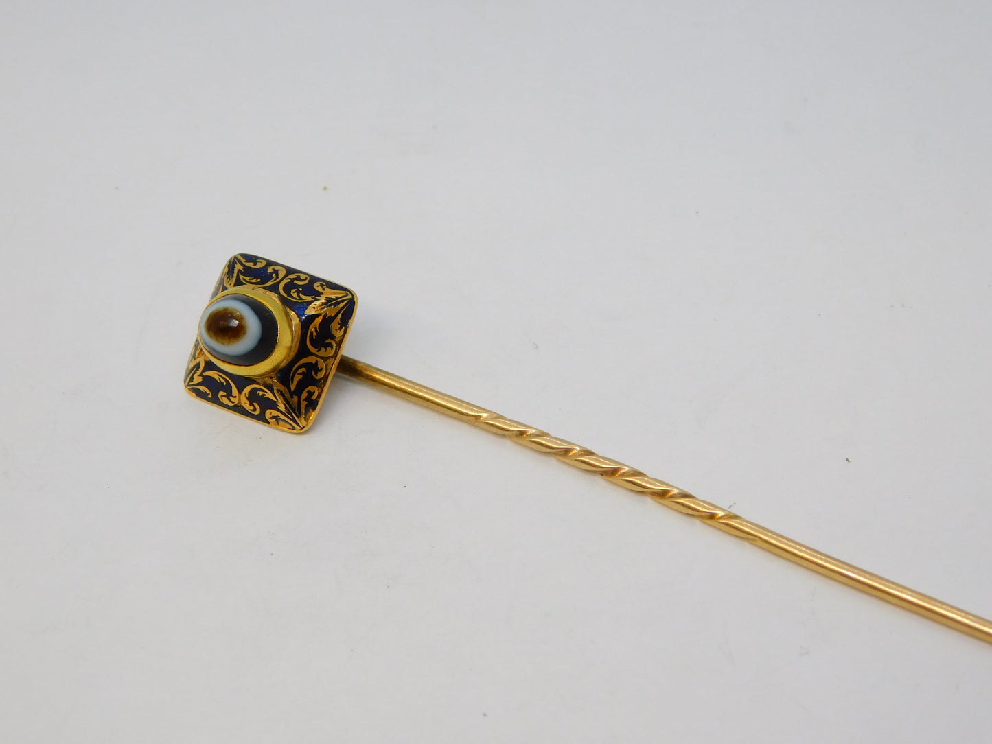 Victorian 18ct Gold, Blue Enamel, Bulls Eye Agate Mourning Stick Pin Antique c1840