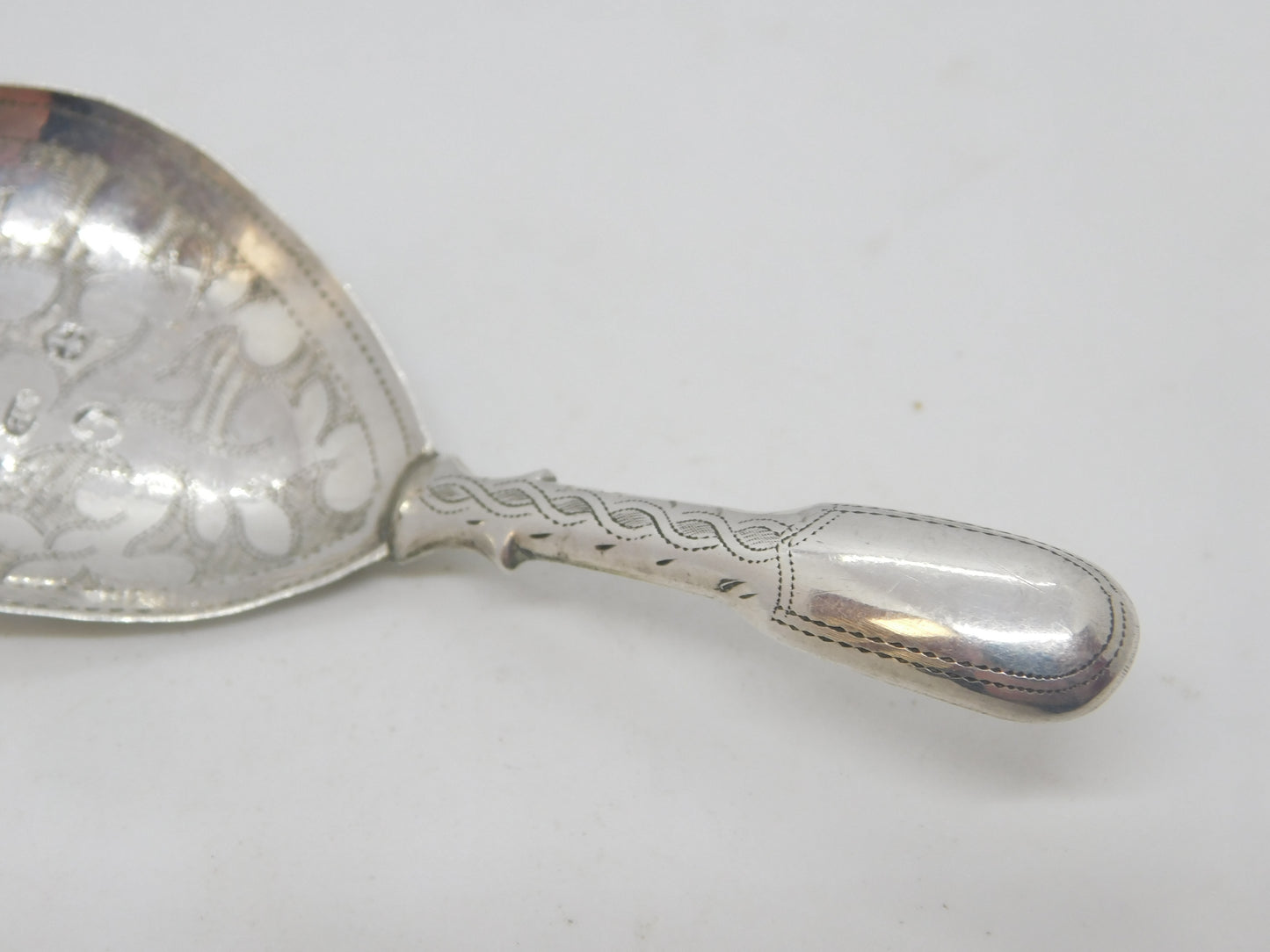 George IV Sterling Silver Floral Tea Caddy Spoon Antique 1824 Birmingham