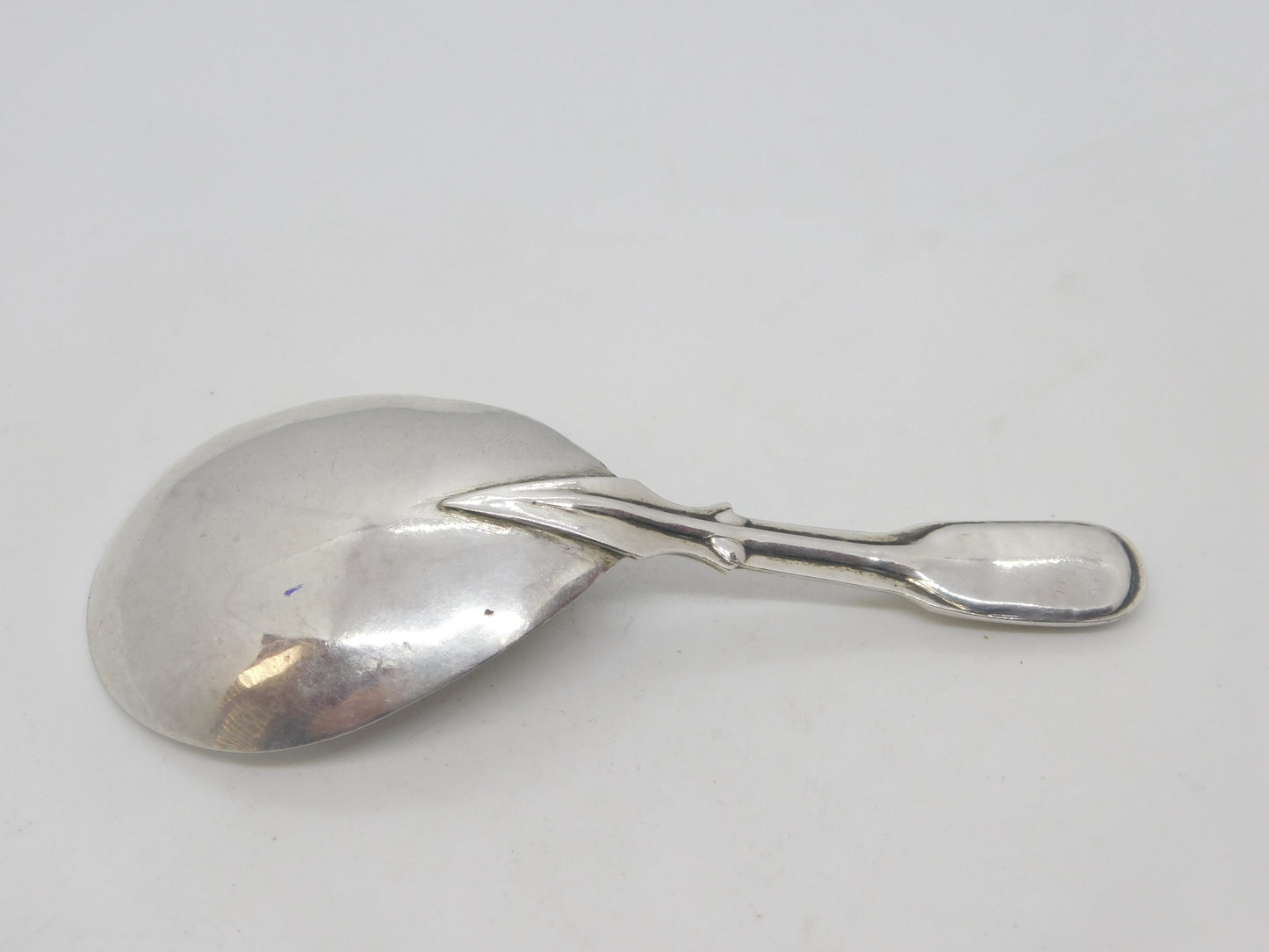 George IV Sterling Silver Floral Tea Caddy Spoon Antique 1824 Birmingham