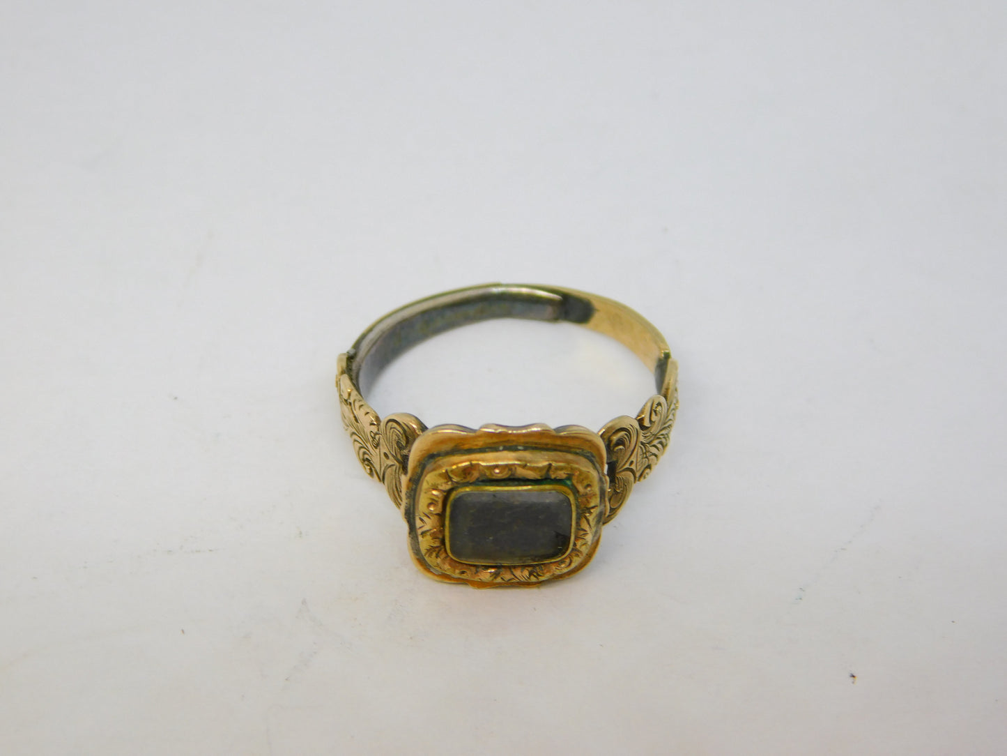 George III 15ct Yellow Gold Hair Set Floral Mourning Ring Antique c1820