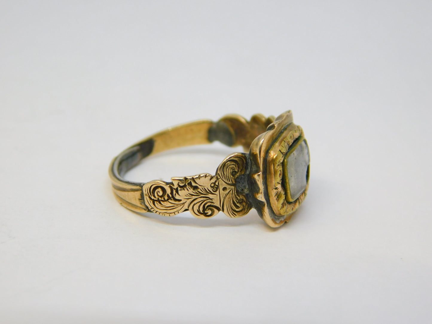 George III 15ct Yellow Gold Hair Set Floral Mourning Ring Antique c1820