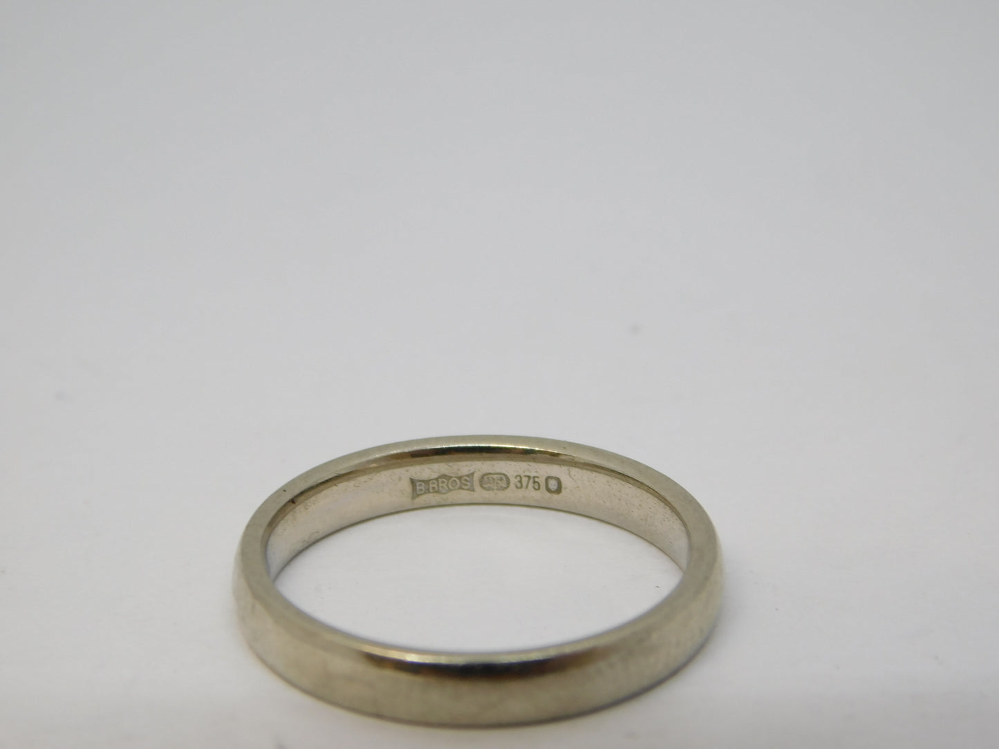 9ct White Gold Wedding Band Ring Vintage c2000 London B. Bros