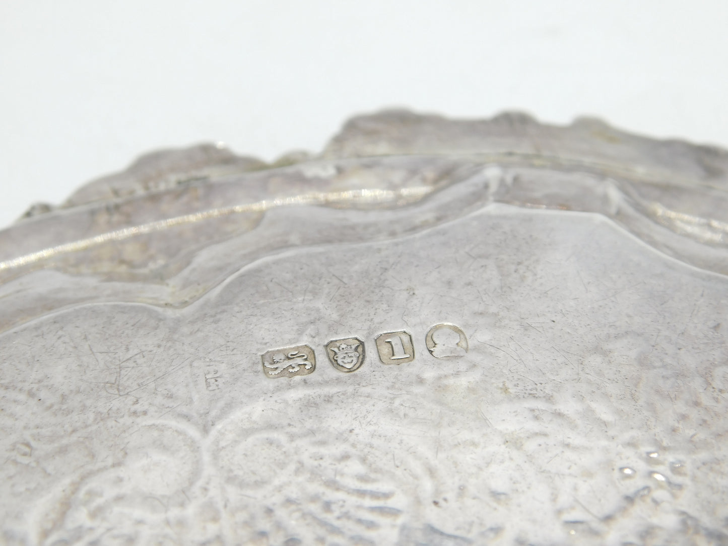 George III Sterling Silver Lion Crest Floral Salver Dish Antique 1786 London