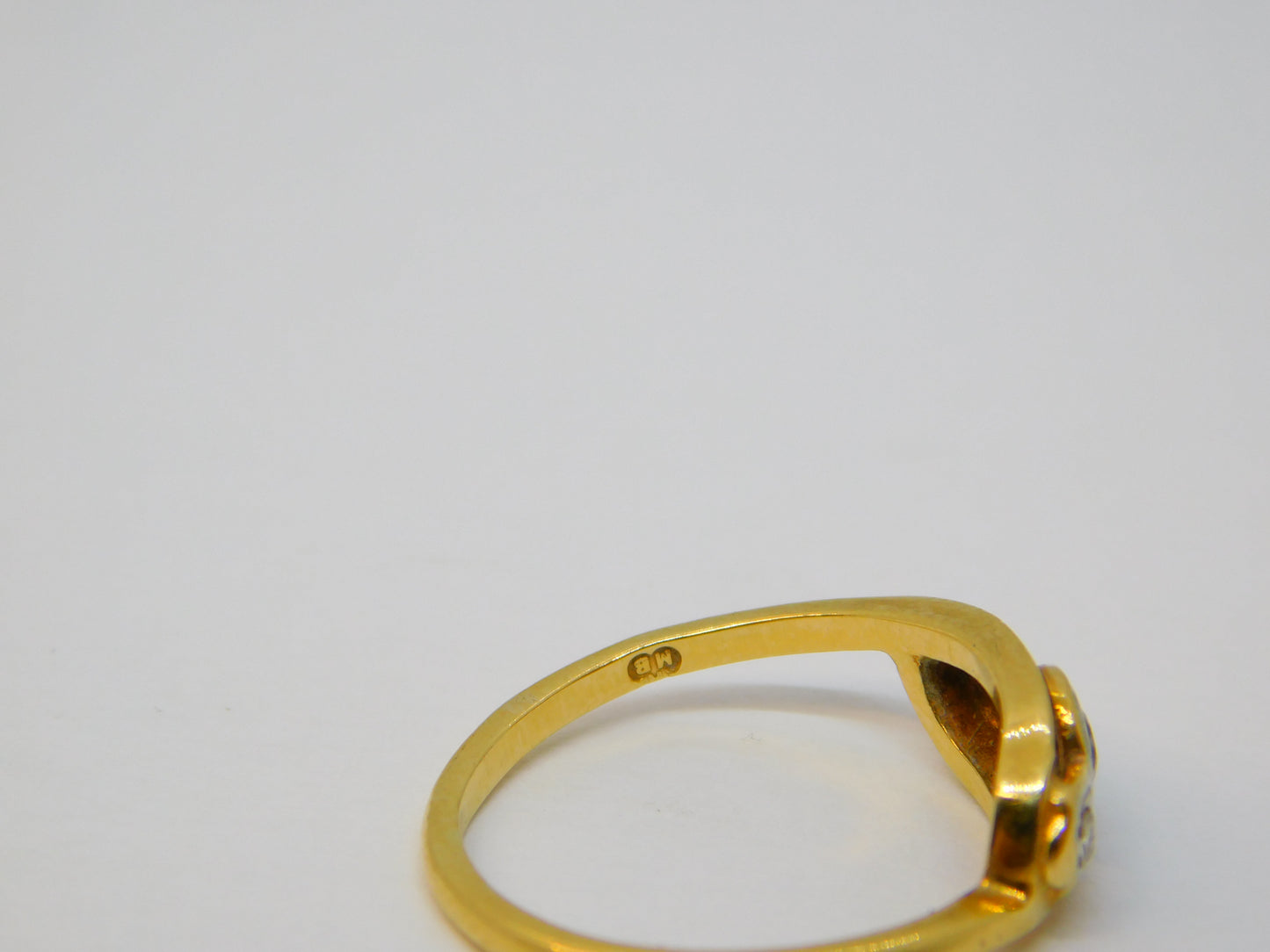 18ct Yellow Gold Deco Style Sapphire Diamond Crossover Ring Vintage London