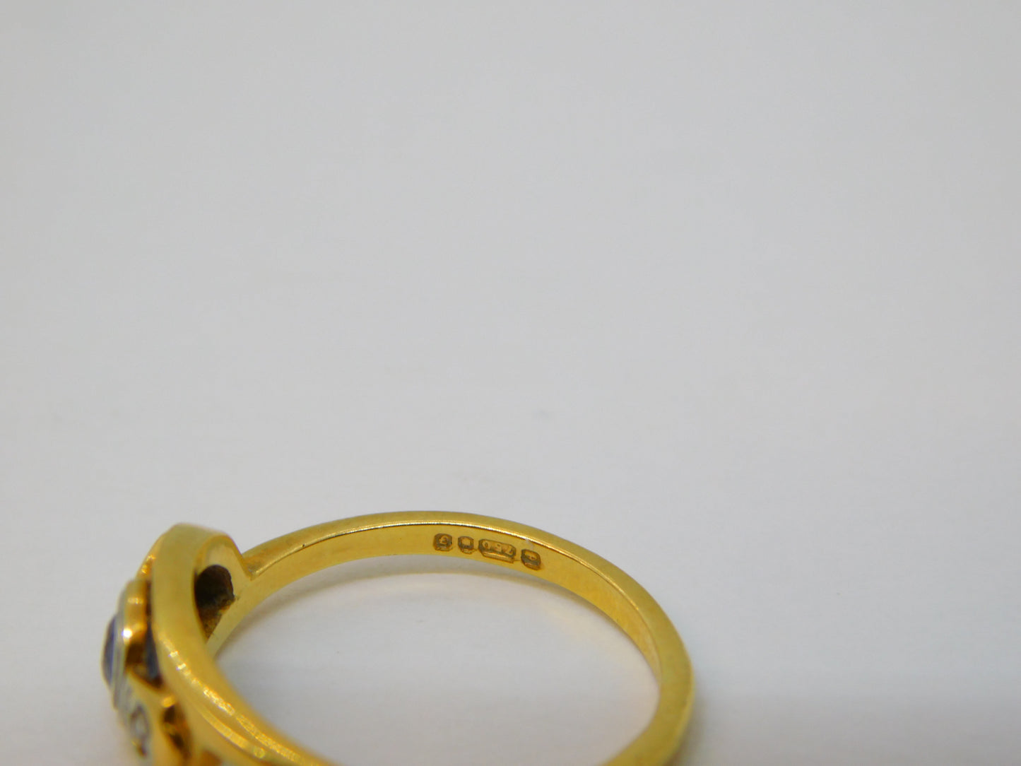 18ct Yellow Gold Deco Style Sapphire Diamond Crossover Ring Vintage London
