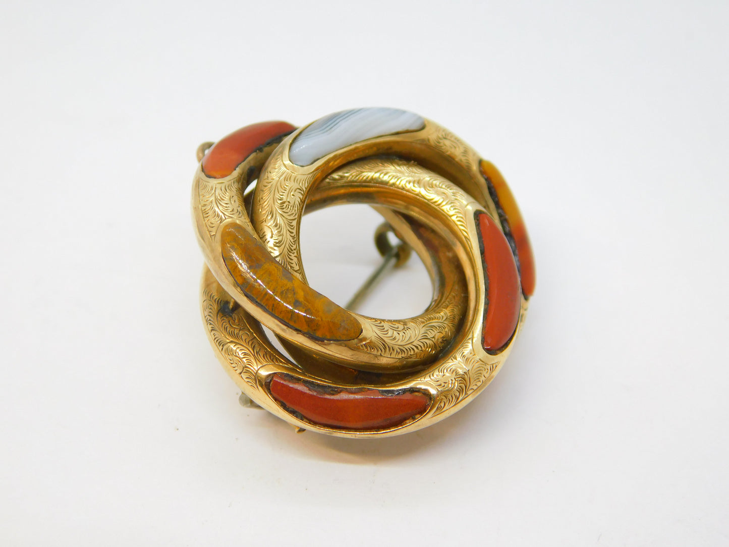 Victorian Scottish 9ct Gold, Montrose & Red Agate Knot Brooch Antique c1860