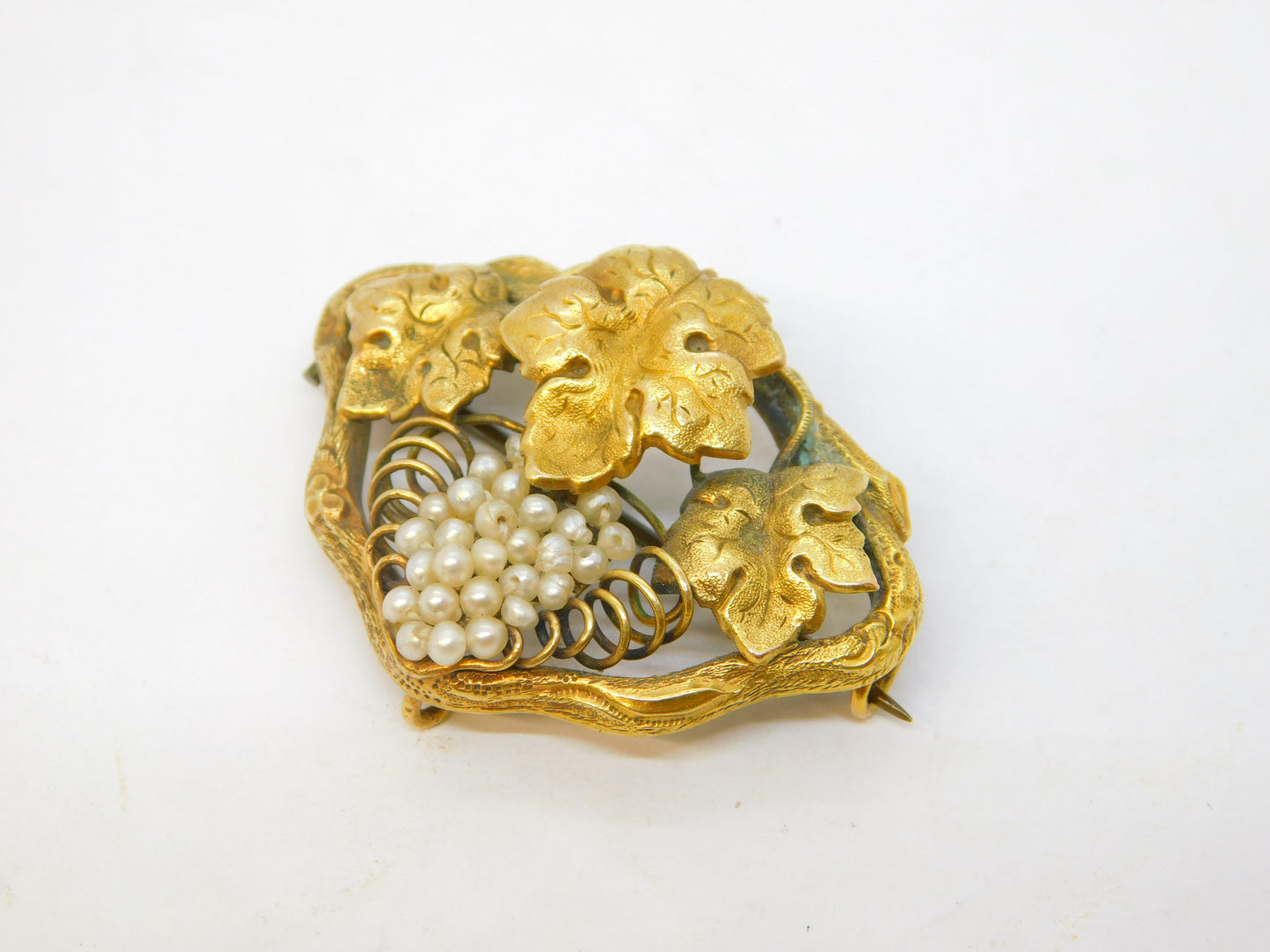 George III 18ct Yellow Gold, Seed Pearl Set Sweetheart Brooch Antique c1790