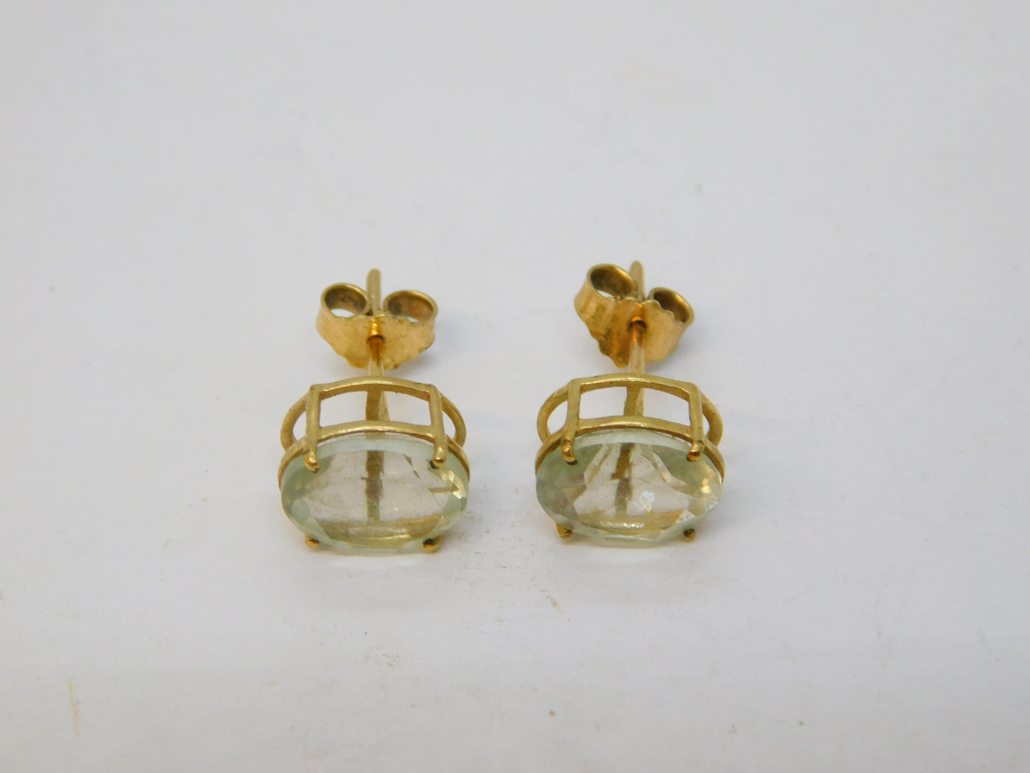 9ct Yellow Gold Faceted Blue Topaz Stud Earrings Vintage c1970