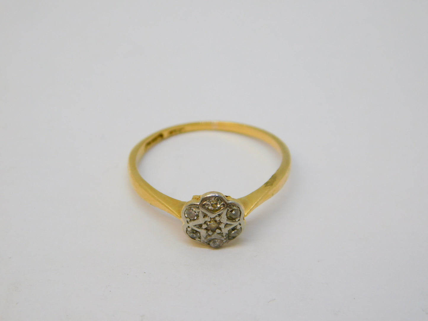 Victorian 18ct Yellow Gold Old-Cut Diamond Daisy Cluster Ring Antique c1890