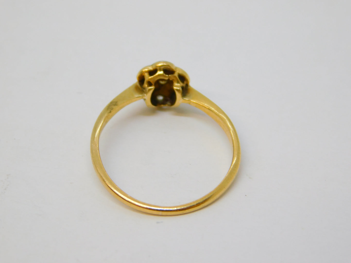 Victorian 18ct Yellow Gold Old-Cut Diamond Daisy Cluster Ring Antique c1890