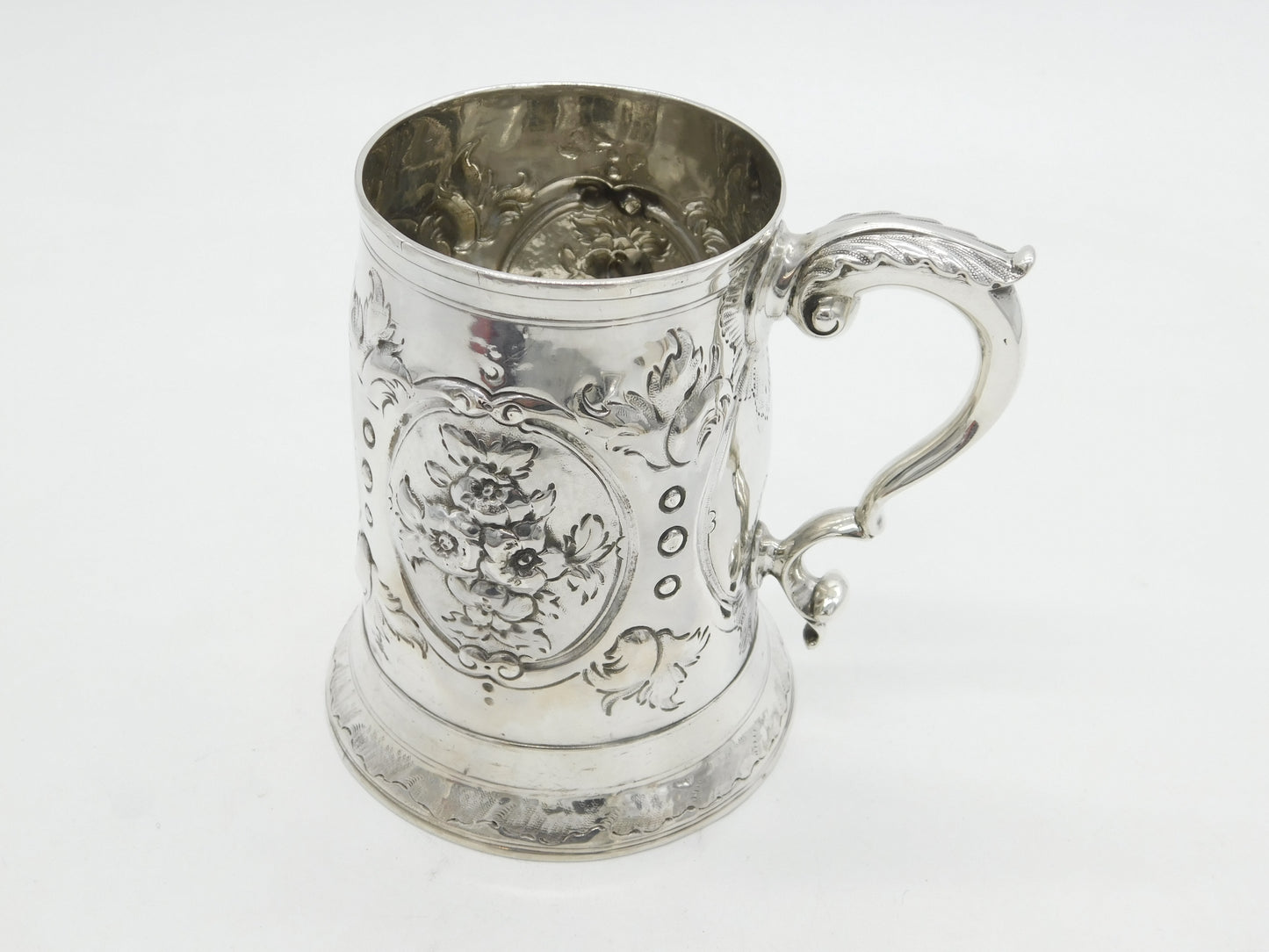 Newcastle George III Sterling Silver Floral Pint Tankard Antique c1795 Robertson