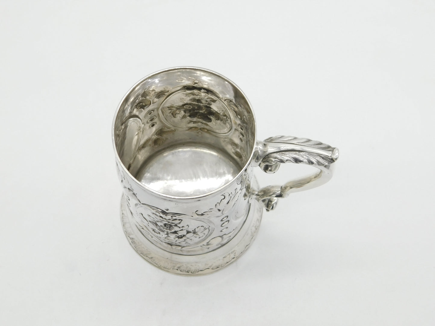 Newcastle George III Sterling Silver Floral Pint Tankard Antique c1795 Robertson