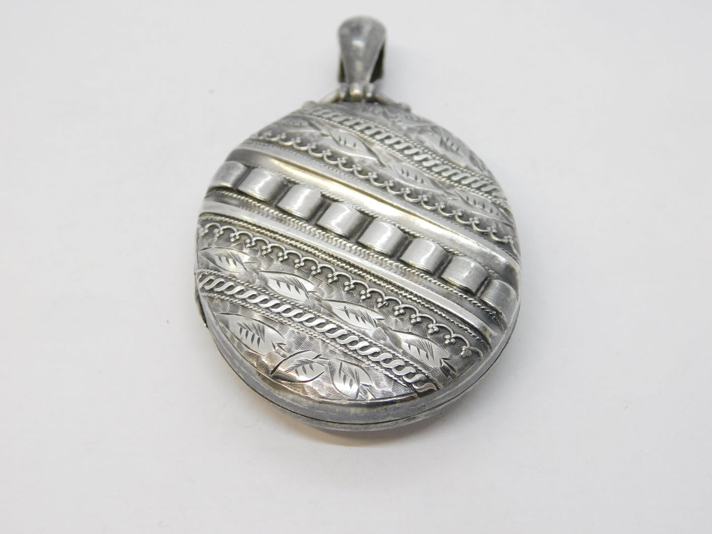 Victorian Sterling Silver Ivy Leaf Sweetheart Locket Pendant Antique c1860