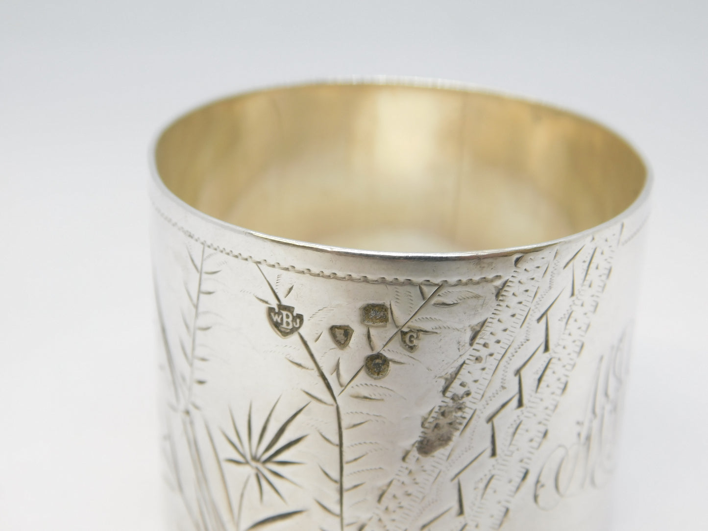 Victorian Sterling Silver Aesthetic Bird Pattern Napkin Ring Antique 1882 London