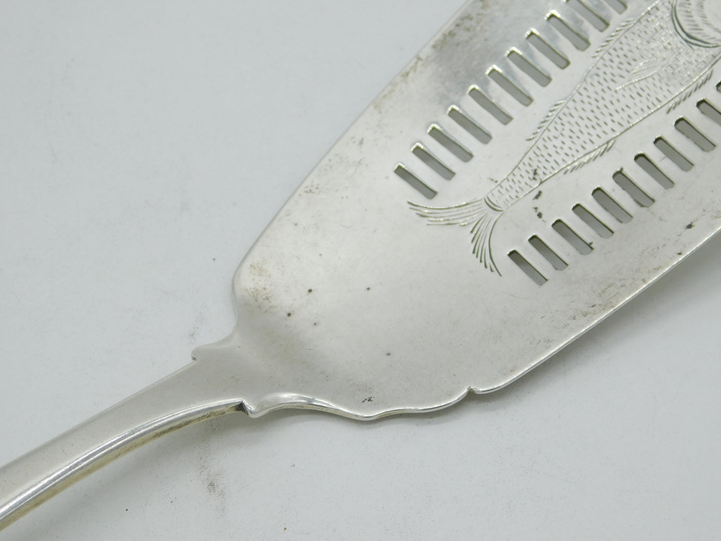 Irish George III Sterling Silver Crested Fish Server Antique 1806 Dublin